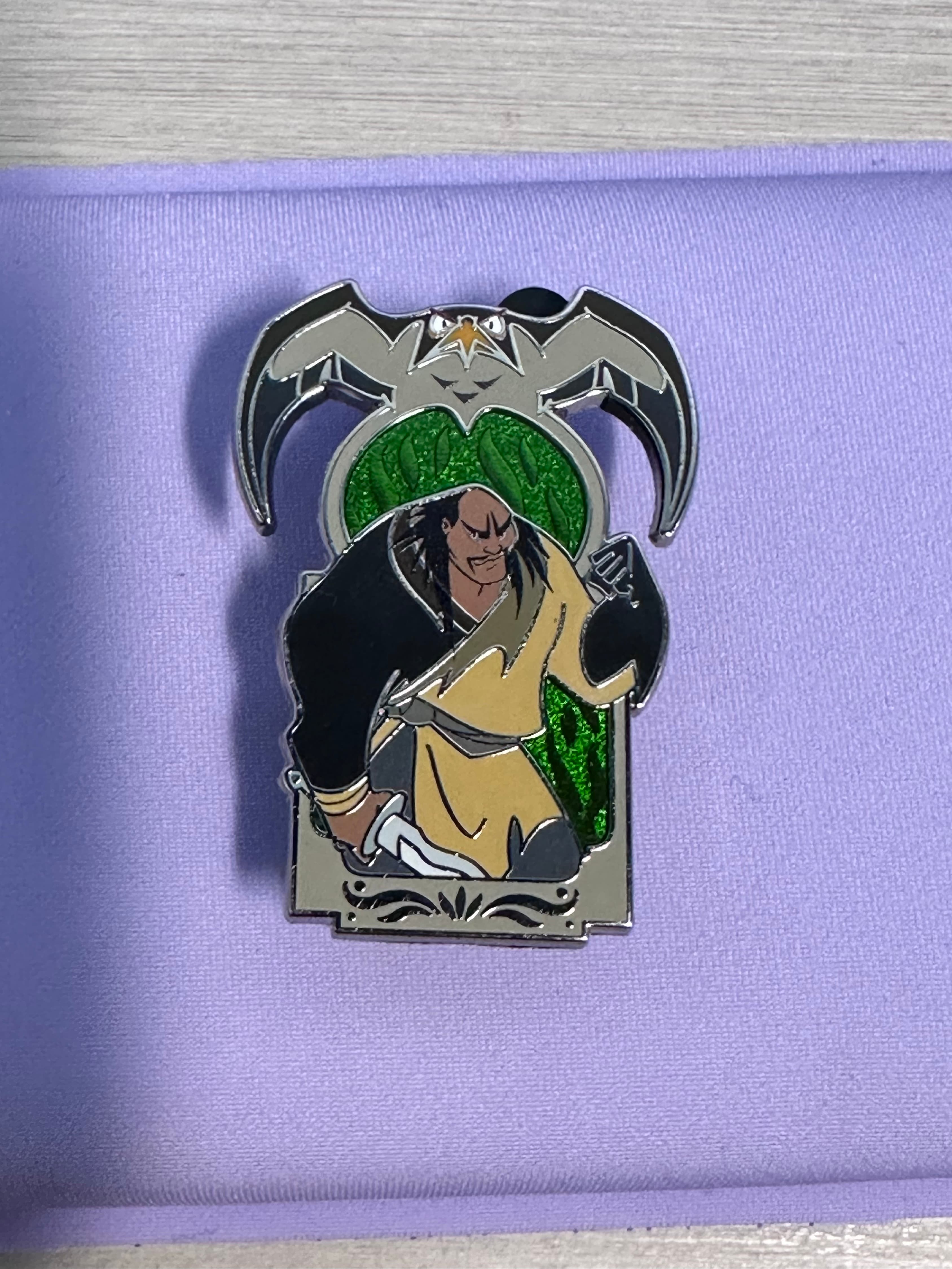 Shan Yu - Disney Villains Framed Portrait Mystery Collection front