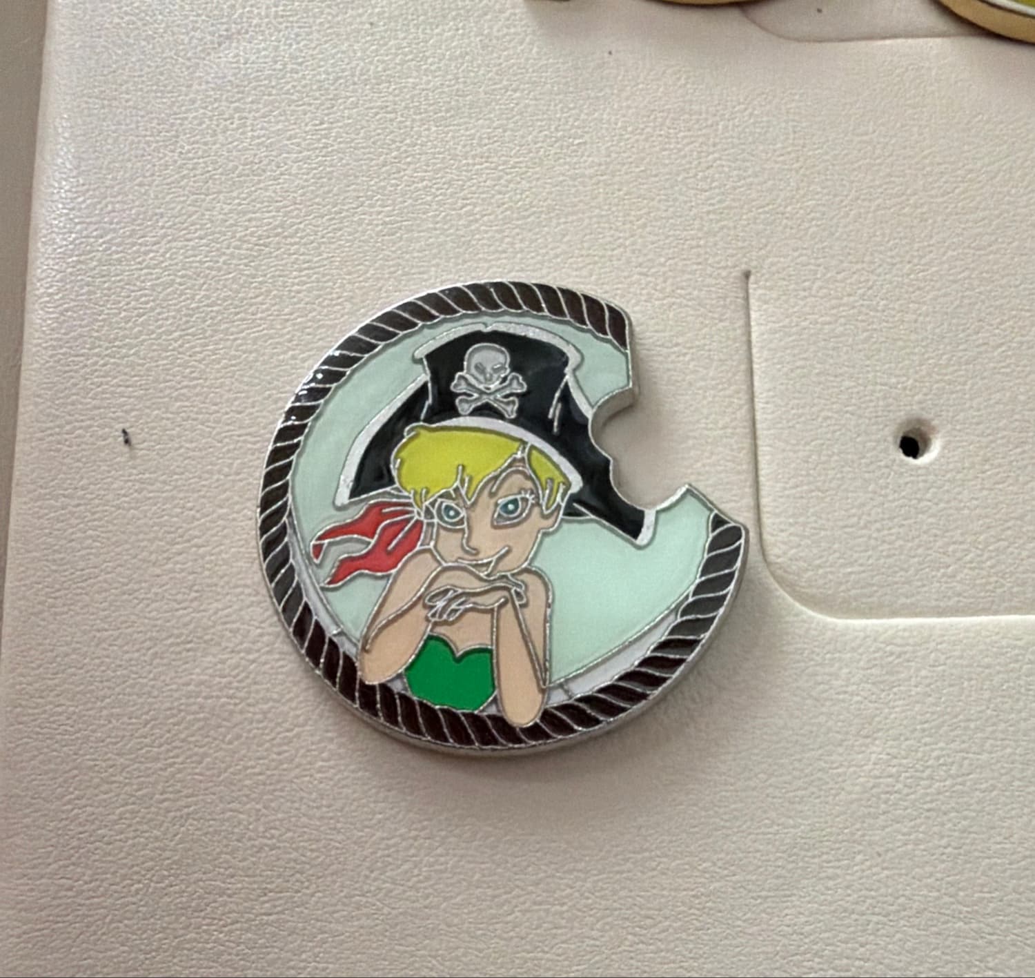 Tinker Bell - Mickey's Mystery Pin Machine - Pirate Puzzle Collection
