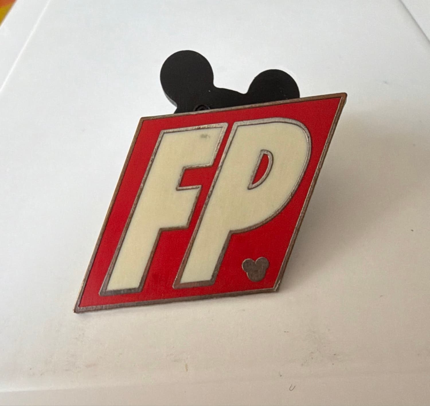 Disney 2008 FP Fast Pass Icons Red White Hidden Mickey Pin