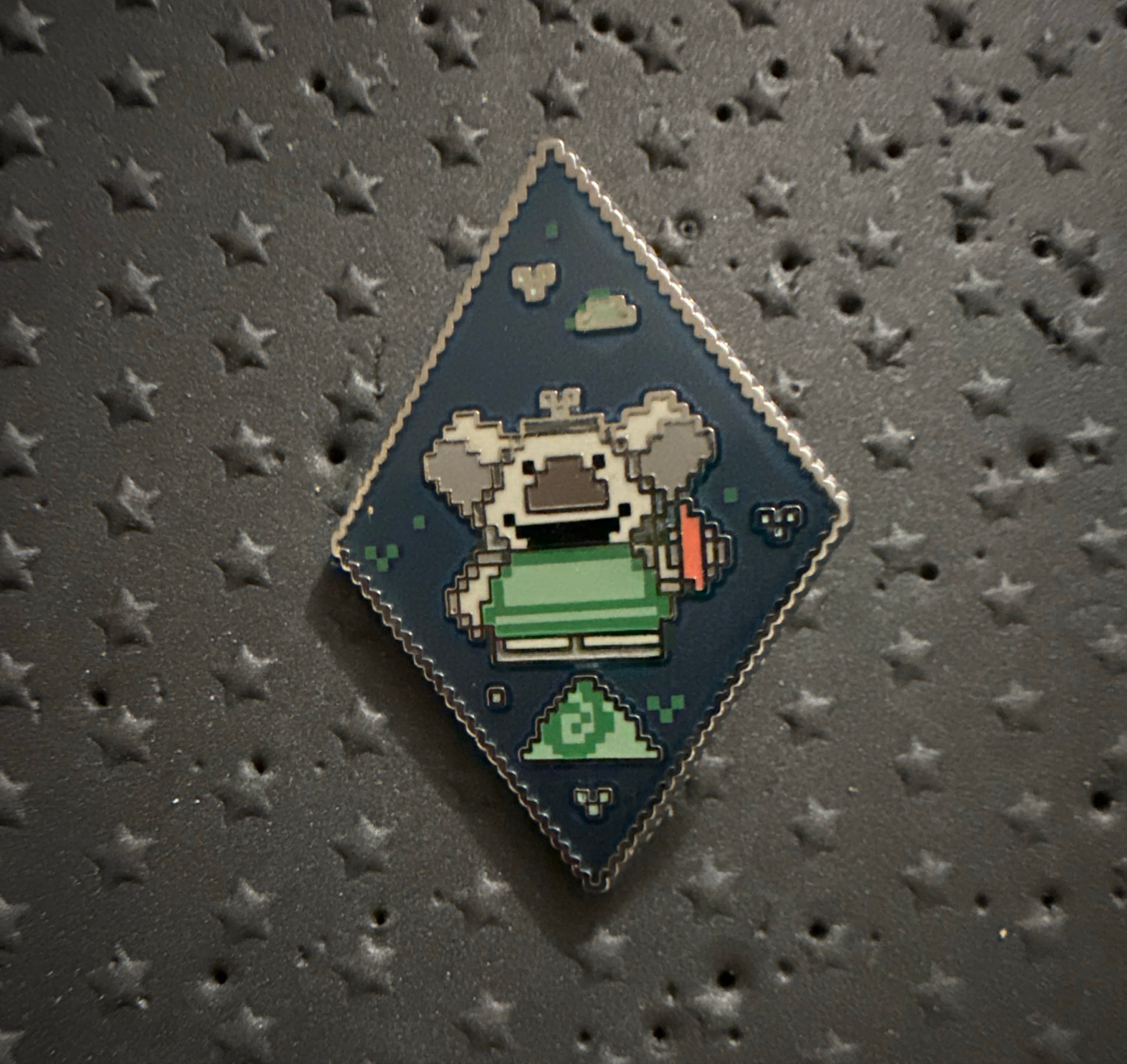 Frozen Diamond Pixel Mystery Pin - Marshmallow