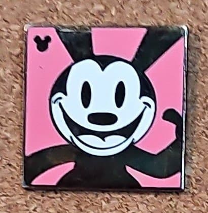 Hidden Mickey Series 2014: Oswald Expressions