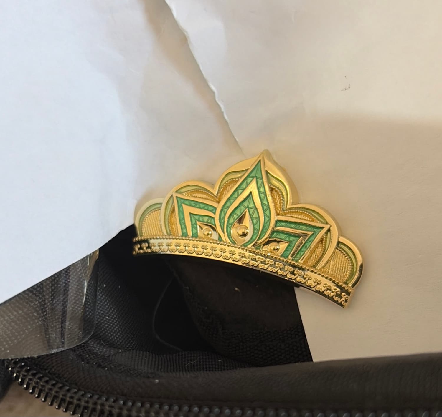 Tiana Tiara Pin - The Princess and the Frog