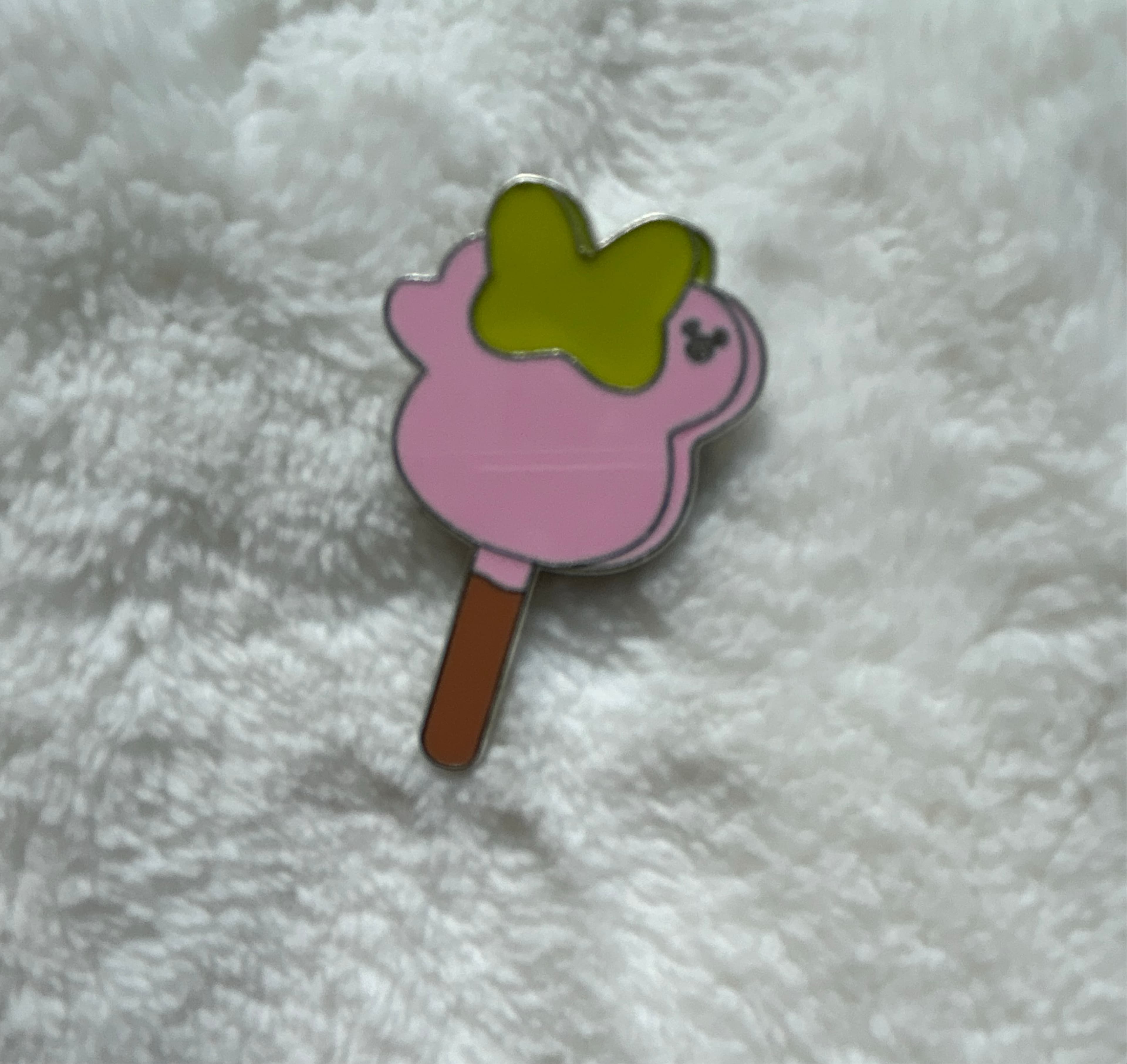 Minnie Mouse Hidden Mickey Popsicle Pin