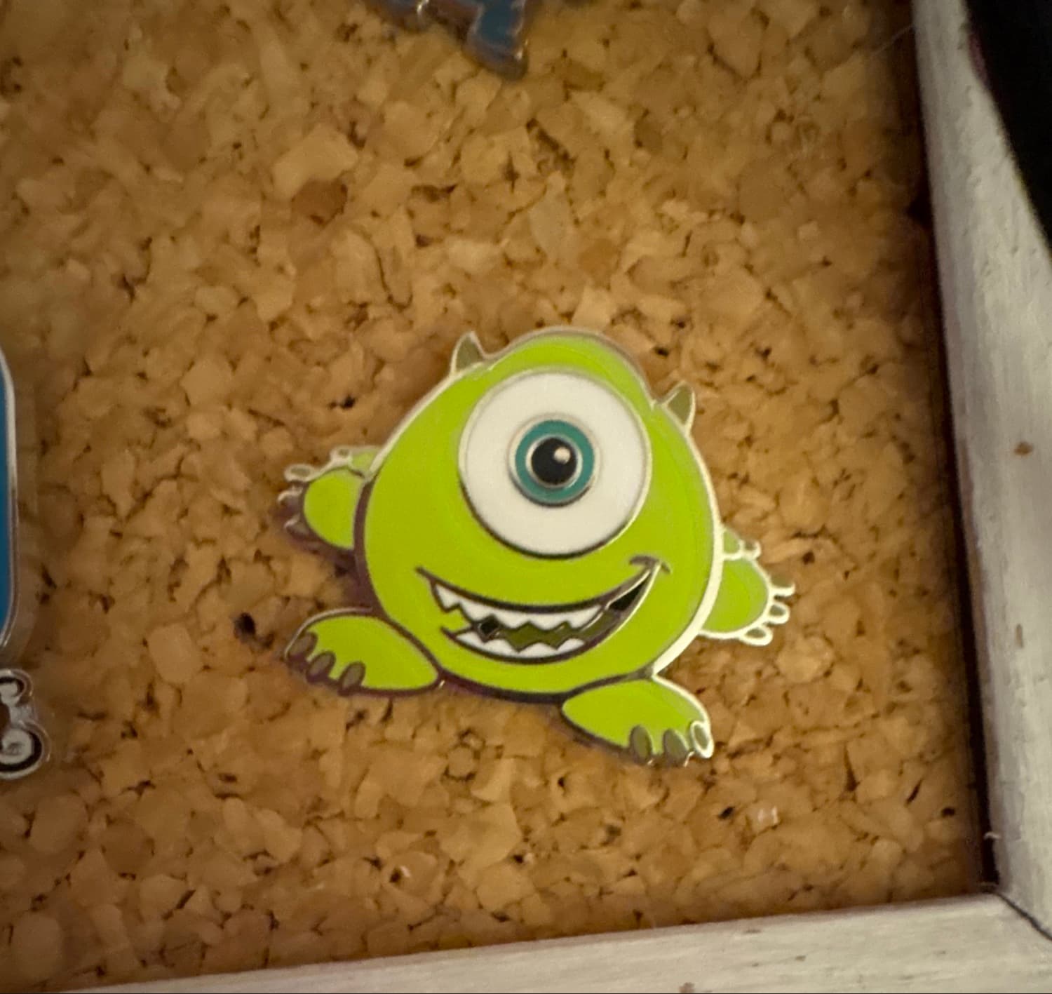 Mike Wazowski - Magical Mystery Pins Series 7 - Monsters Inc.