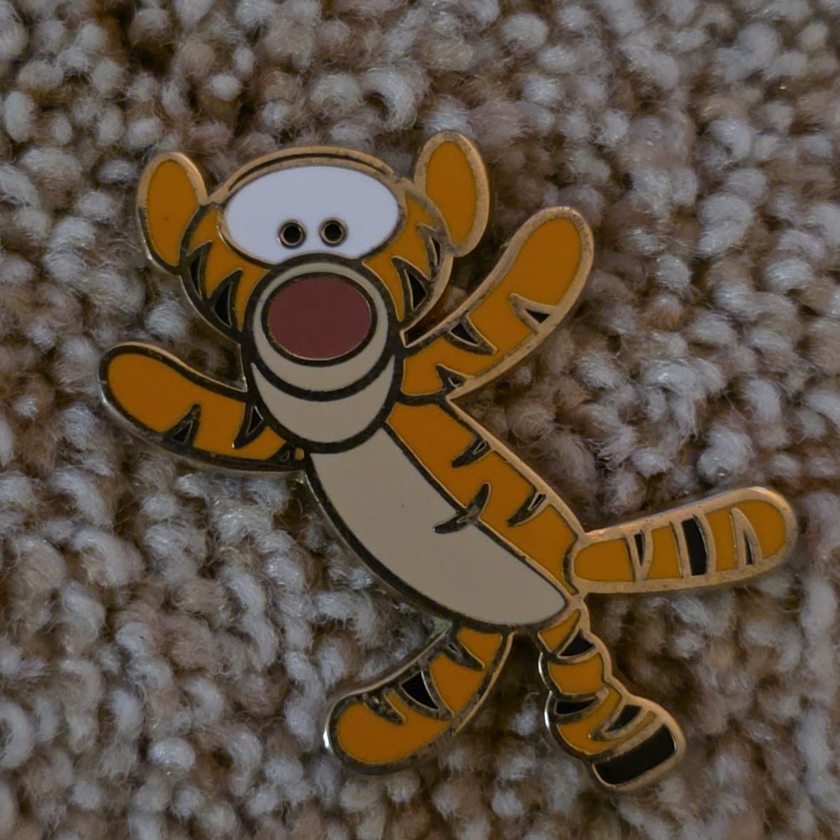 Tigger Bouncing on Tail Pin