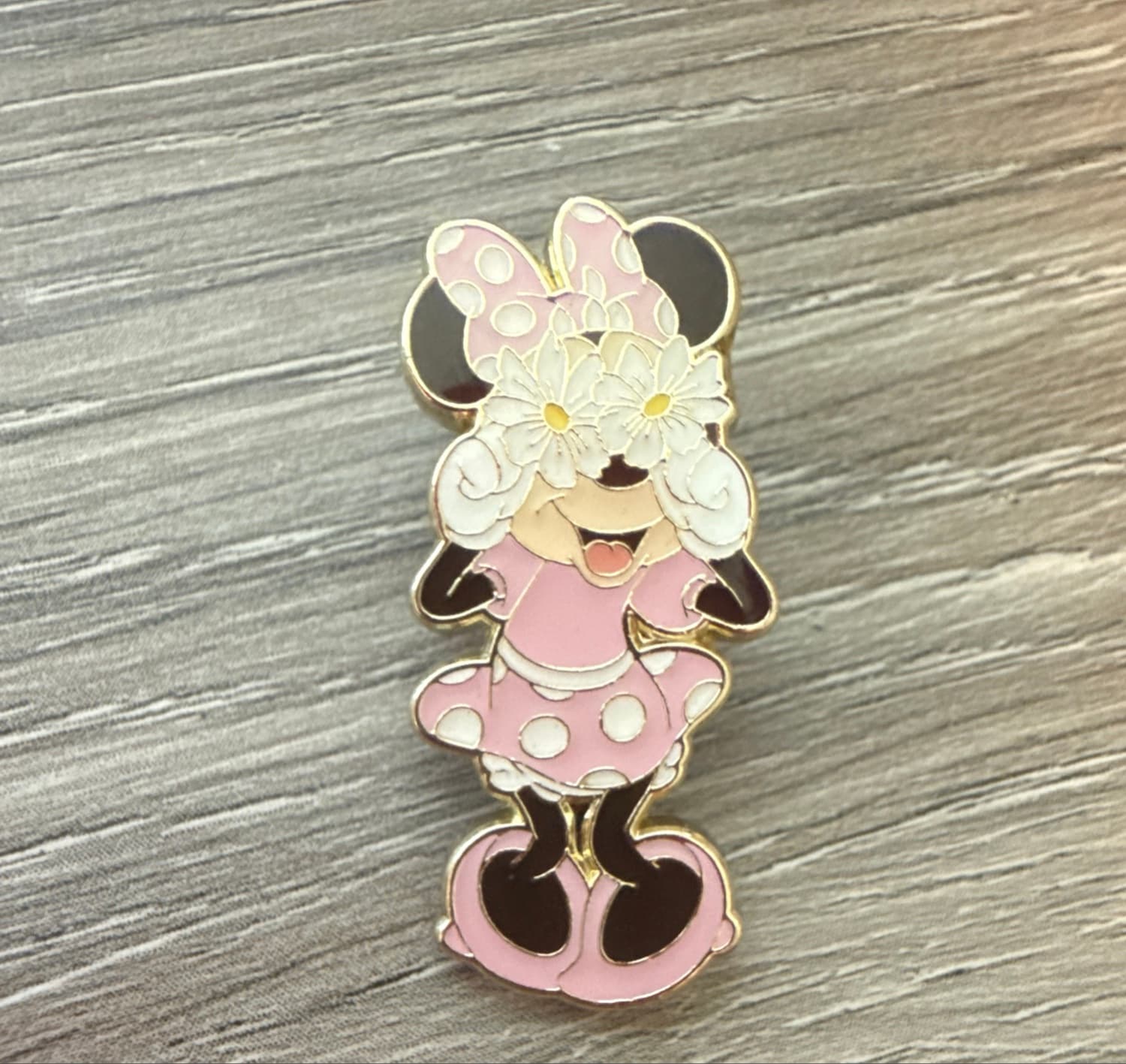 Minnie Mouse Daisy Eyes Flowers Daisies Pink Dress Bow