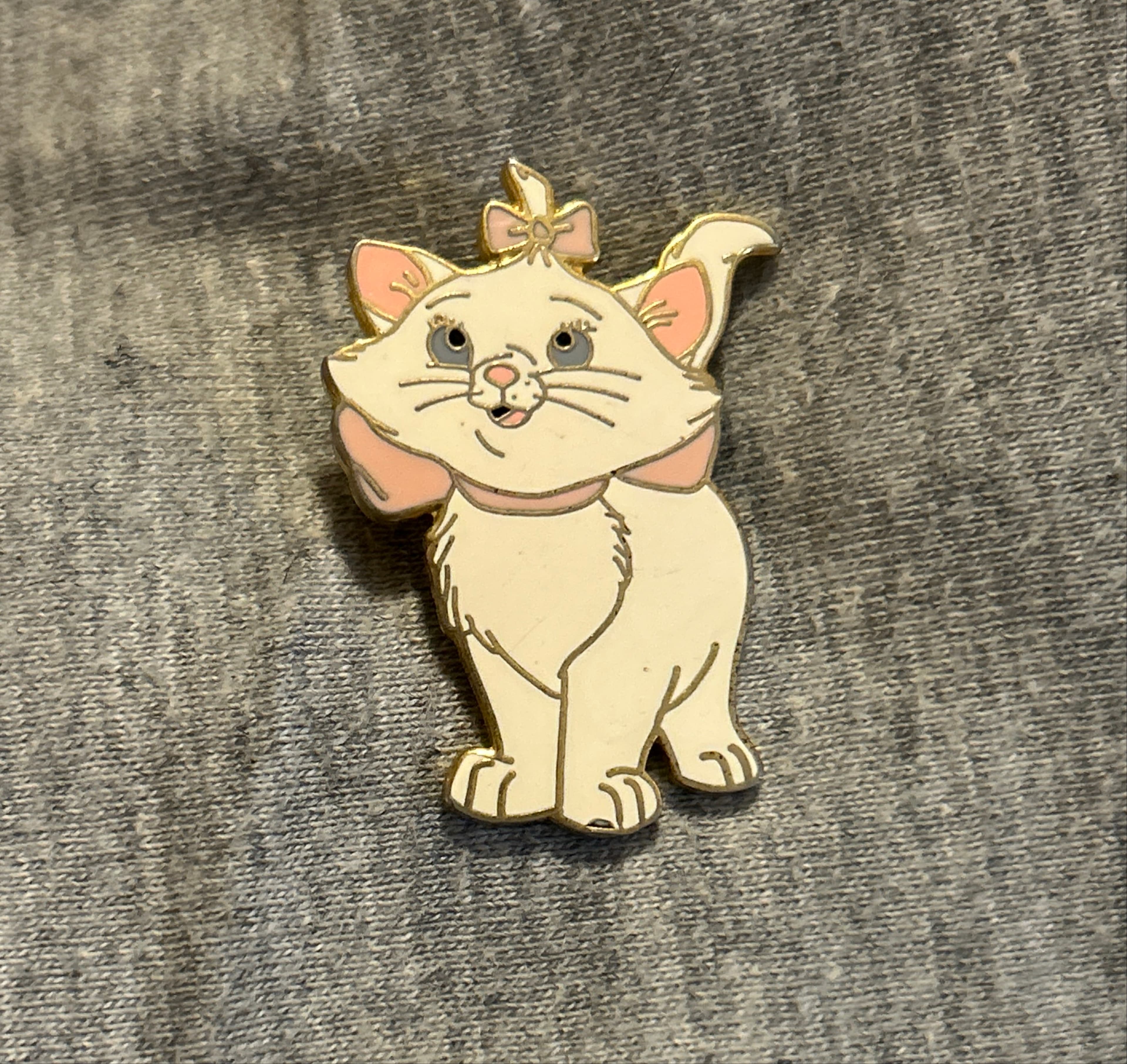 Marie Standing Pose - The Aristocats