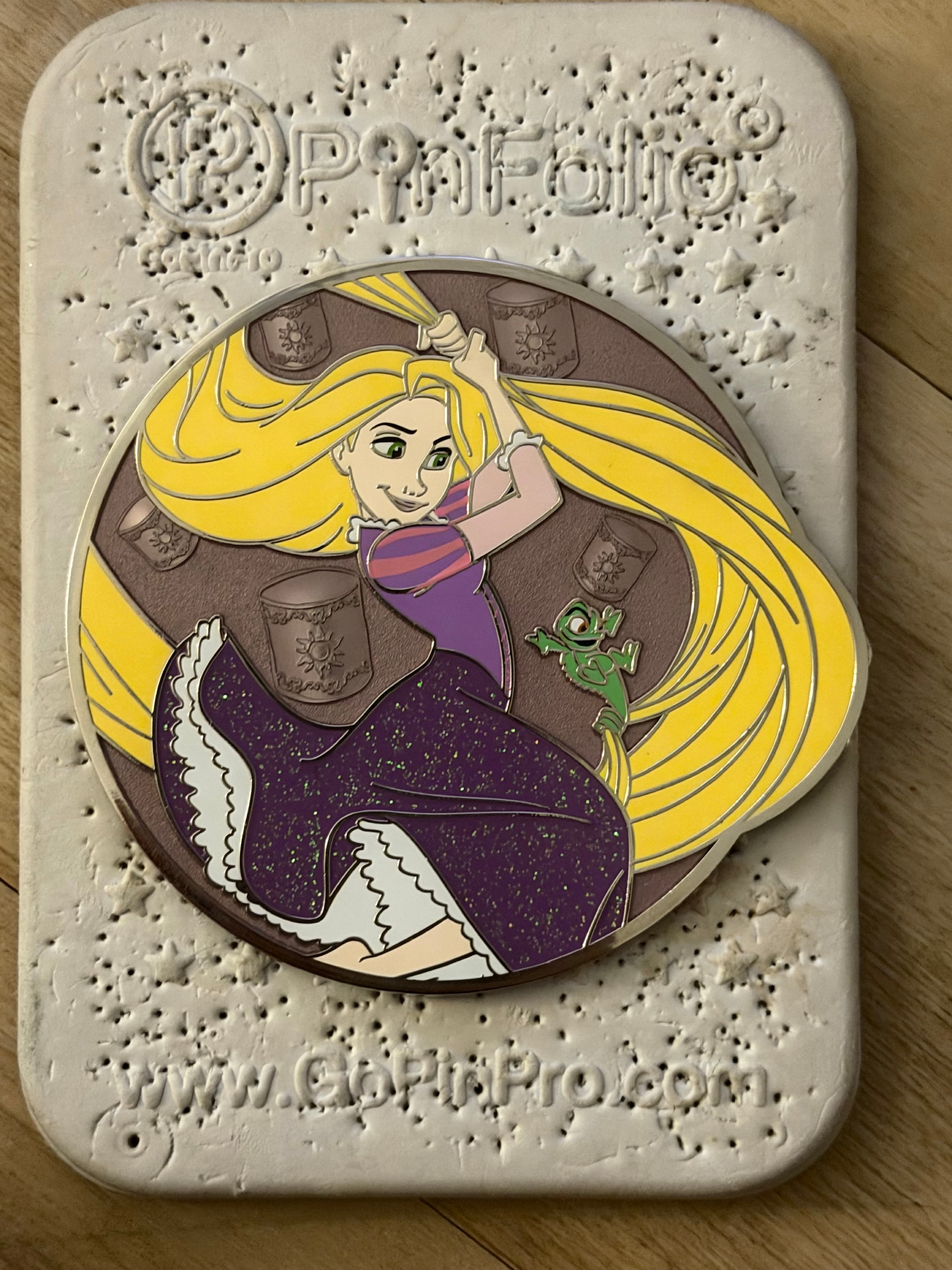 Rapunzel Swinging - Expressions Series - Pink a la Mode