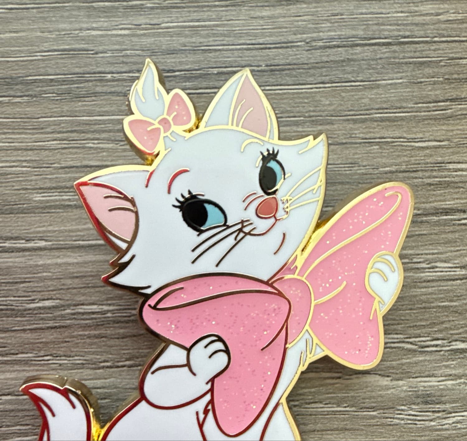 Disney Marie Pink Big Bow Glitter Exclusive Enamel Pin