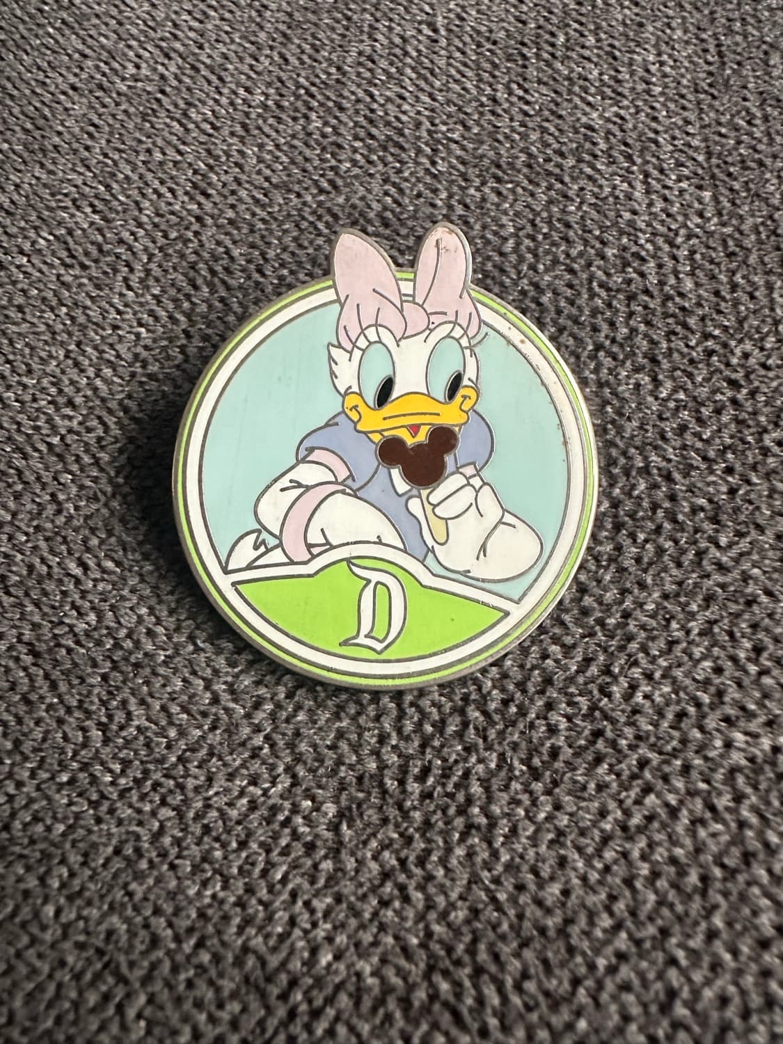 Daisy Circle Icon D front