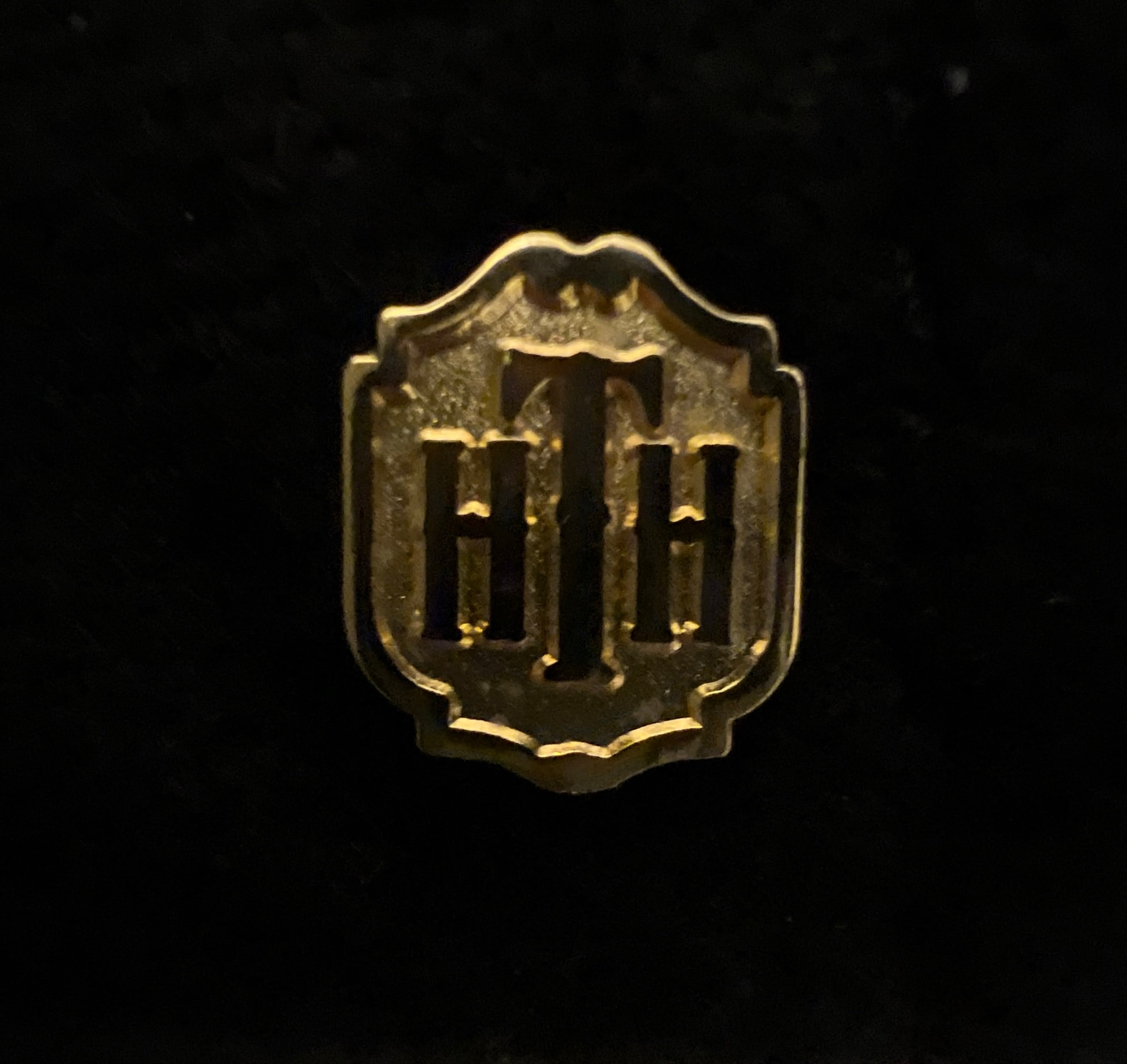 Hollywood Tower Hotel - HTH Logo front