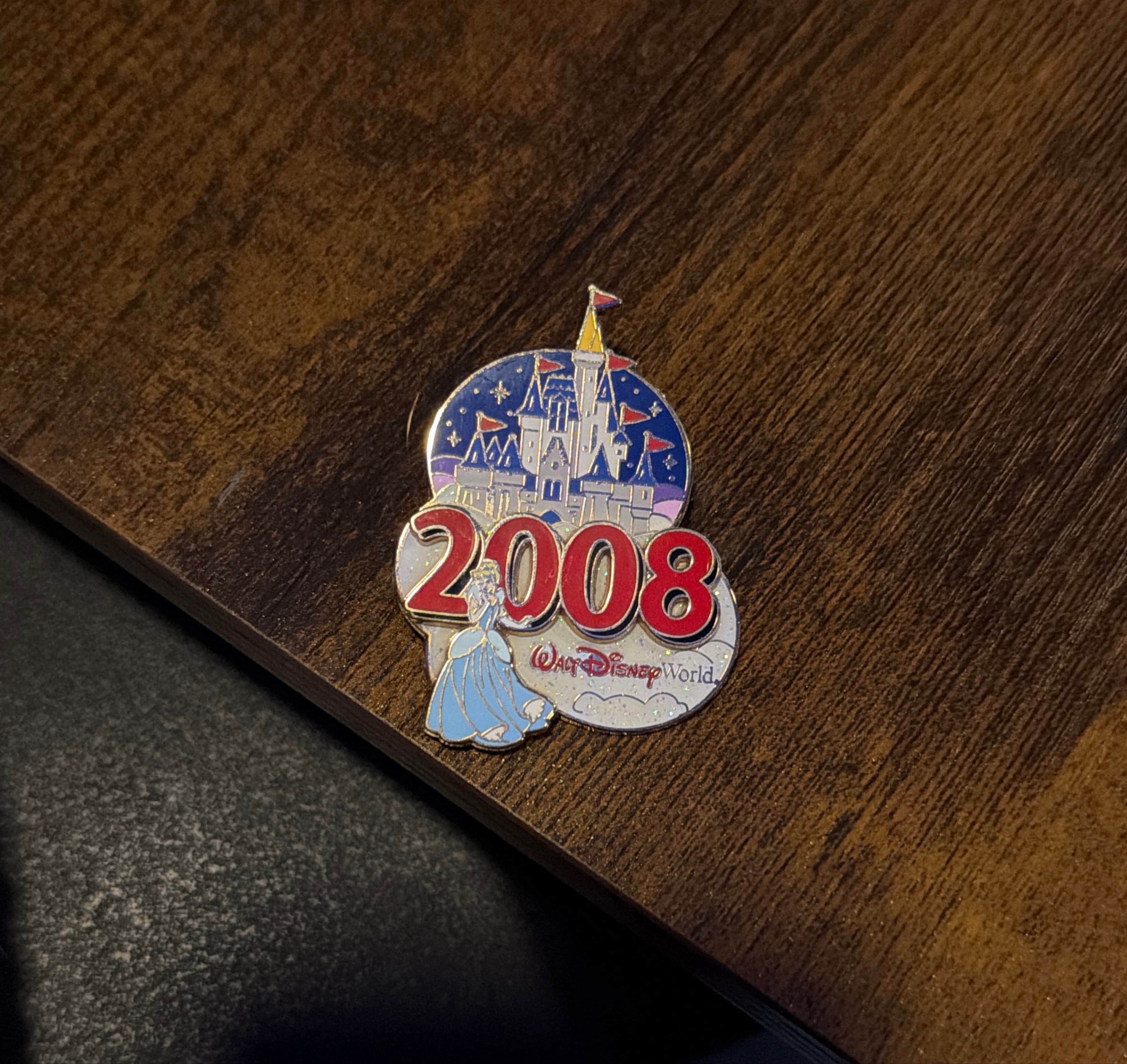 Cinderella - 2008 Dated Year Pin