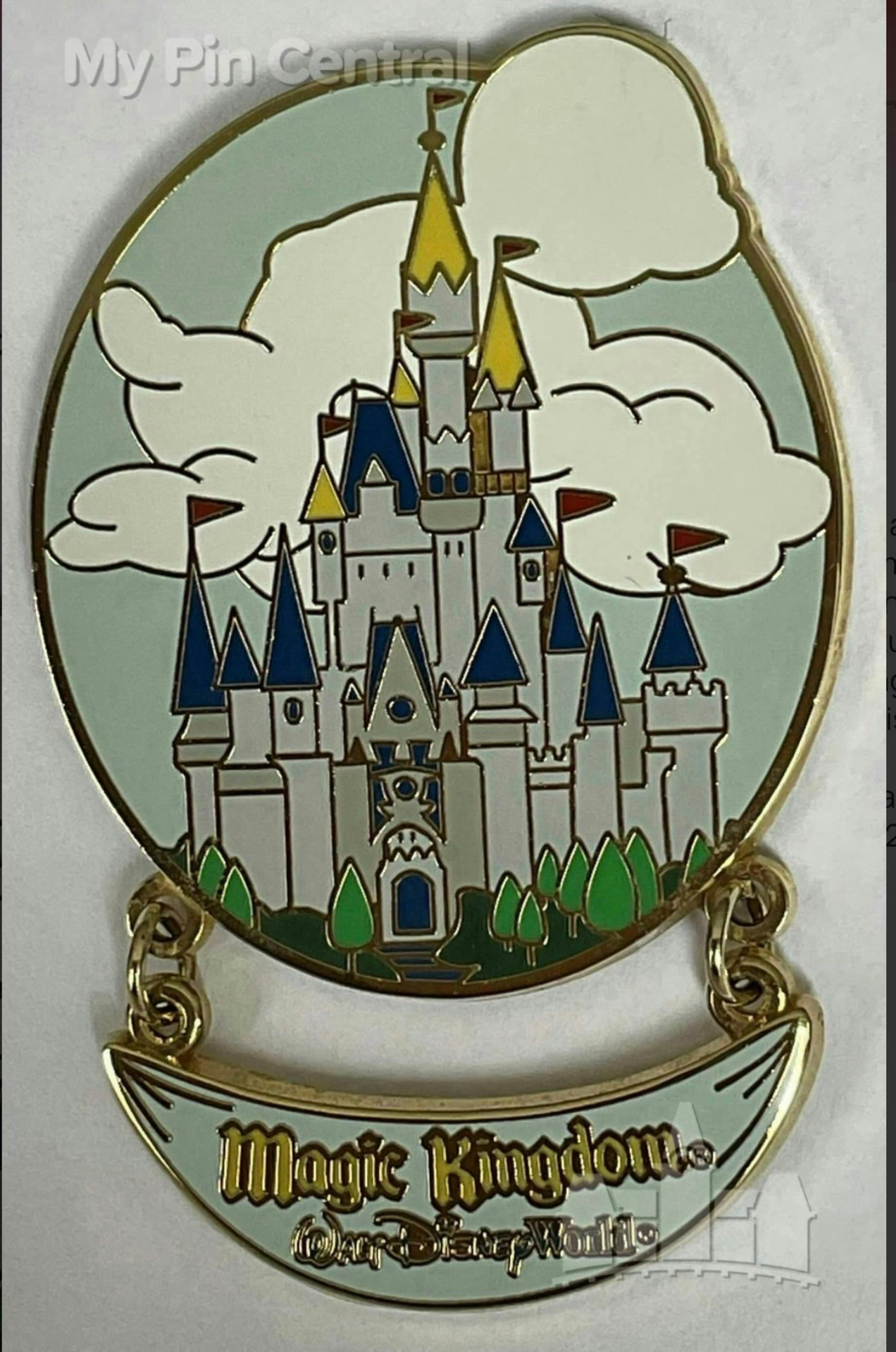 Walt Disney World 2006 Magic Kingdom Cinderella Castle Dangle Pin
