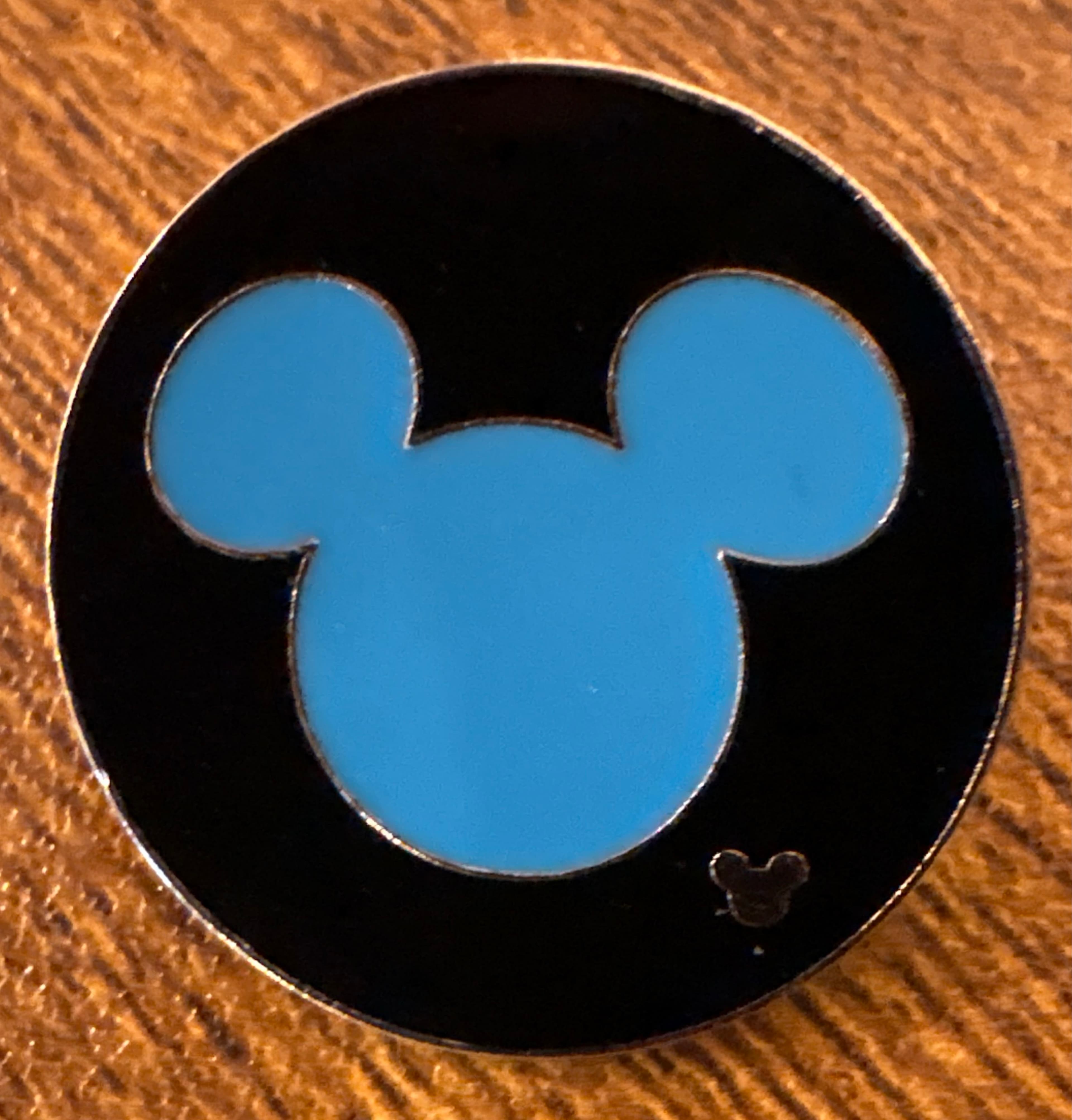 Blue Mickey Ear Icon front