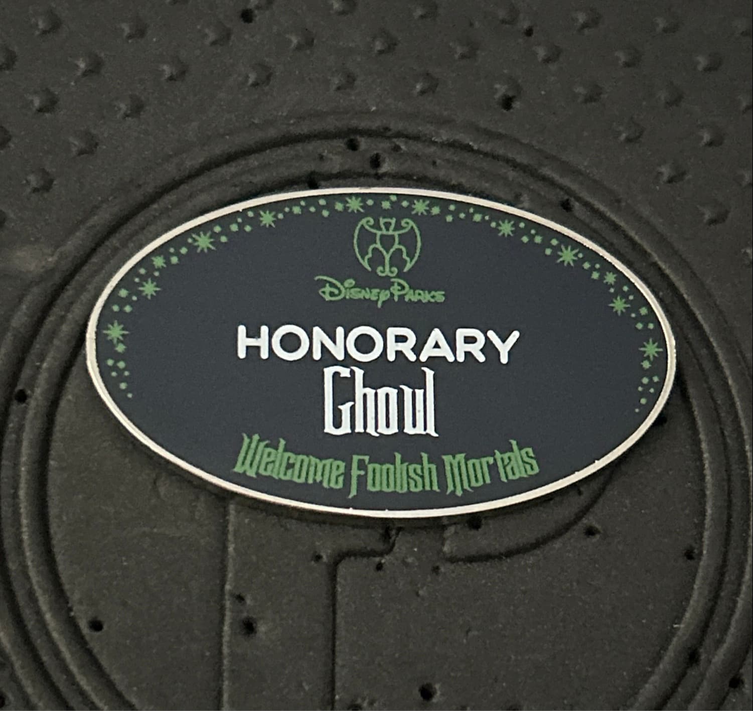 Disney Parks Haunted Mansion Honorary Ghoul Cast Member Name Tag Pin