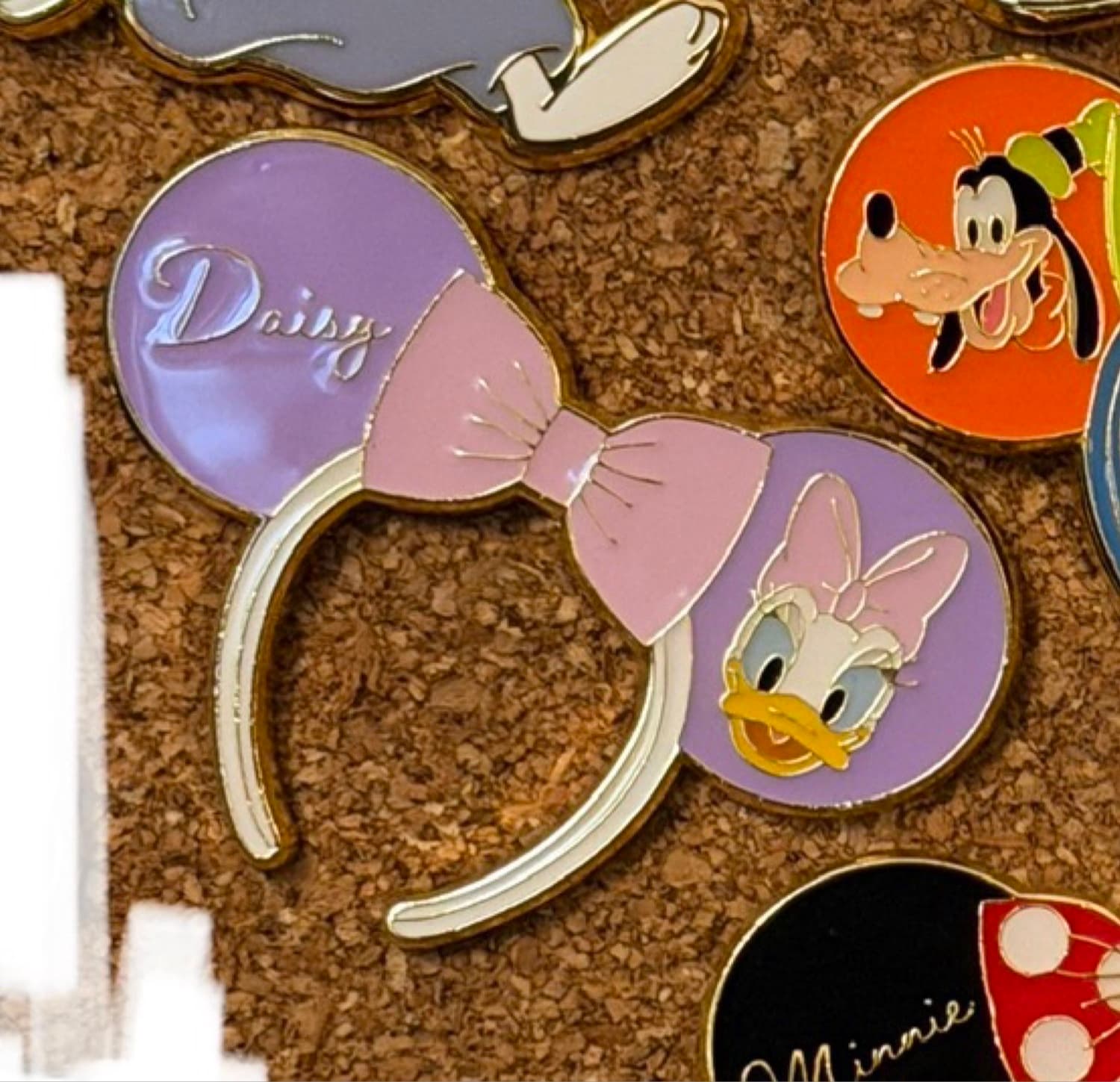 Daisy Duck - Mickey & Friends Signature Mickey Ears Blind Box