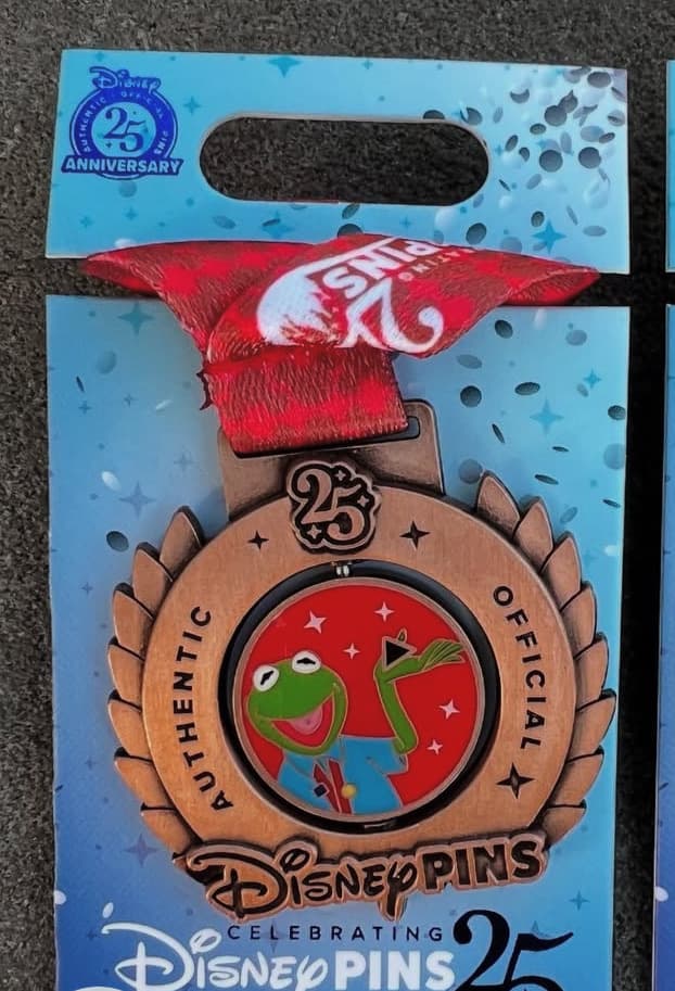 2025 25Th Anniversary of Pin Trading Medal - Kermit the Frog