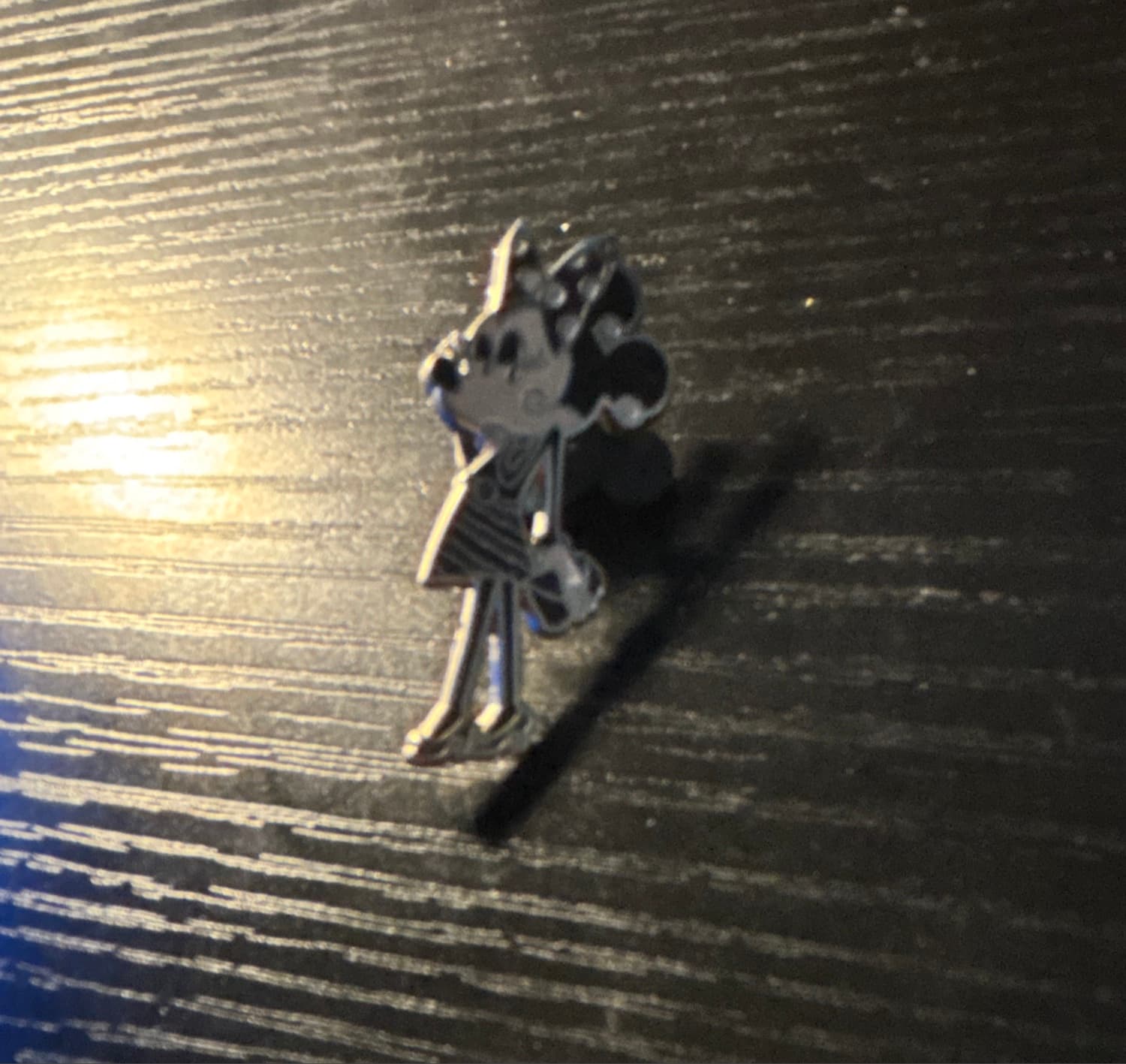 Minnie Mouse Paris Fashion Glamour Booster Disney Trading Pin Series