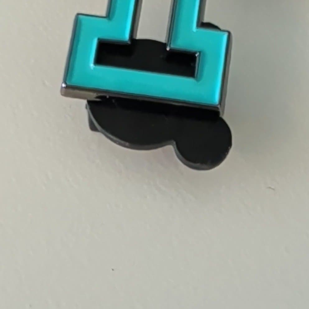 D23 Disney+ Throwbacks Disney Trading Pin series