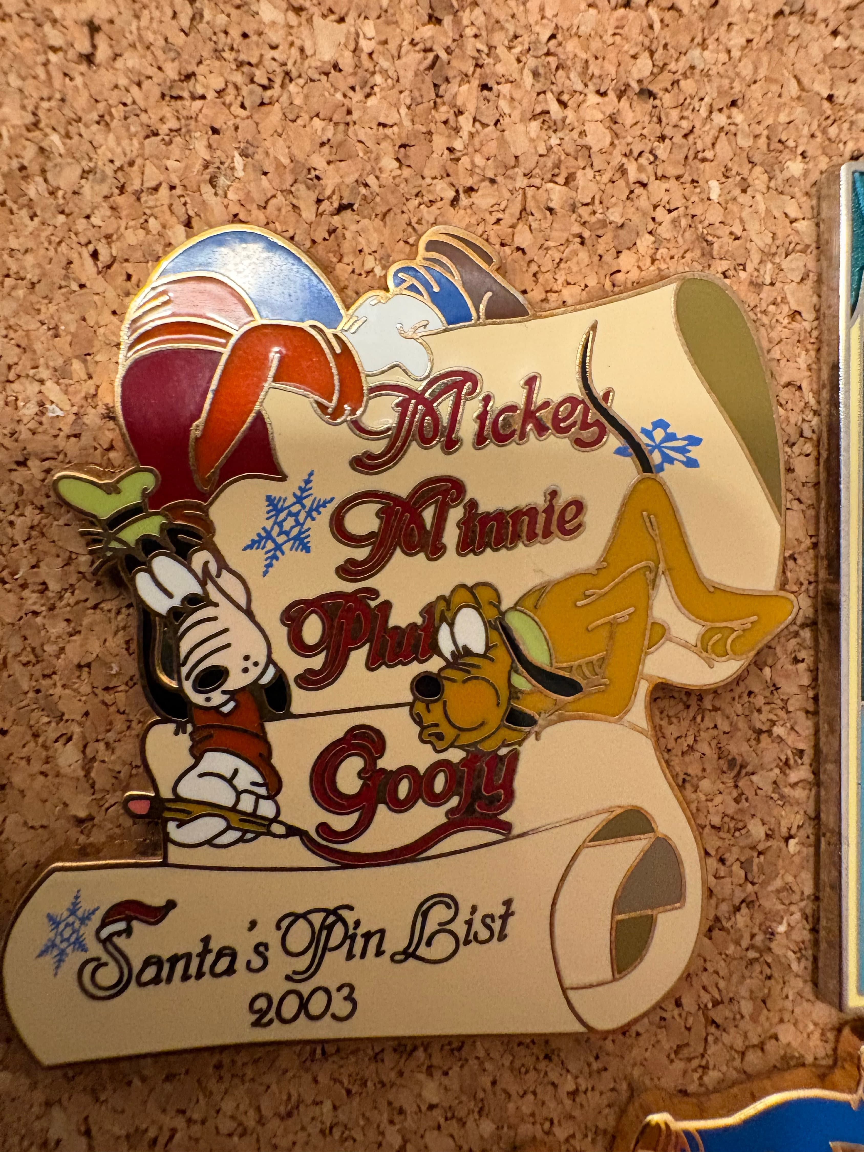 Goofy & Pluto - Santa's Pin List
