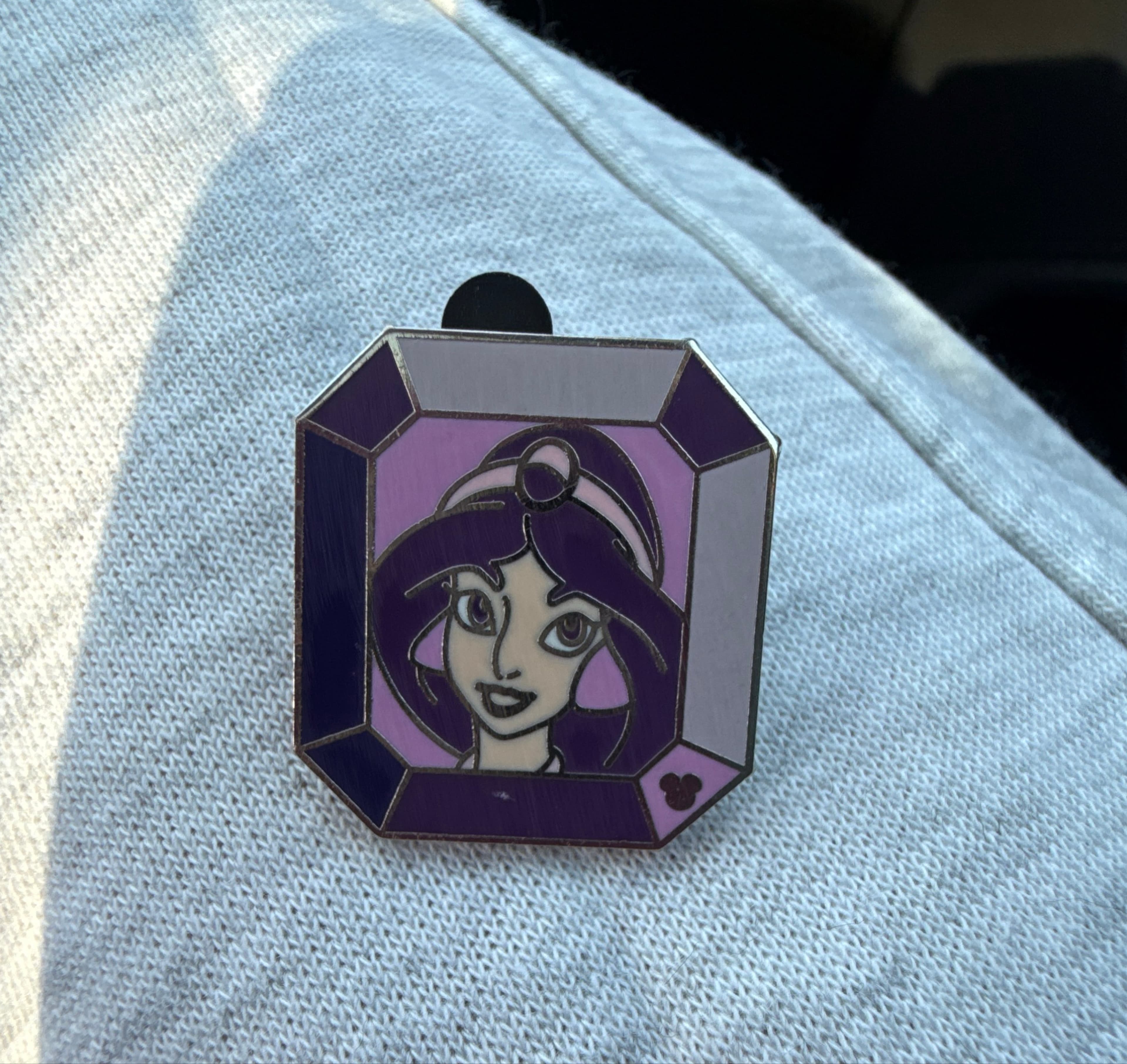 Jasmine - 2008 Hidden Mickey - Princess Jewels