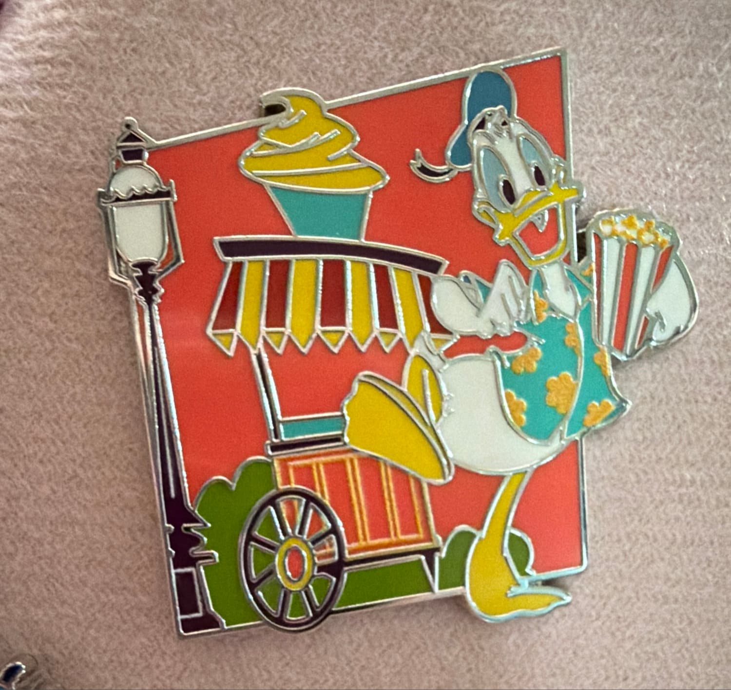 Donald Duck - Food Trucks Mystery Collection