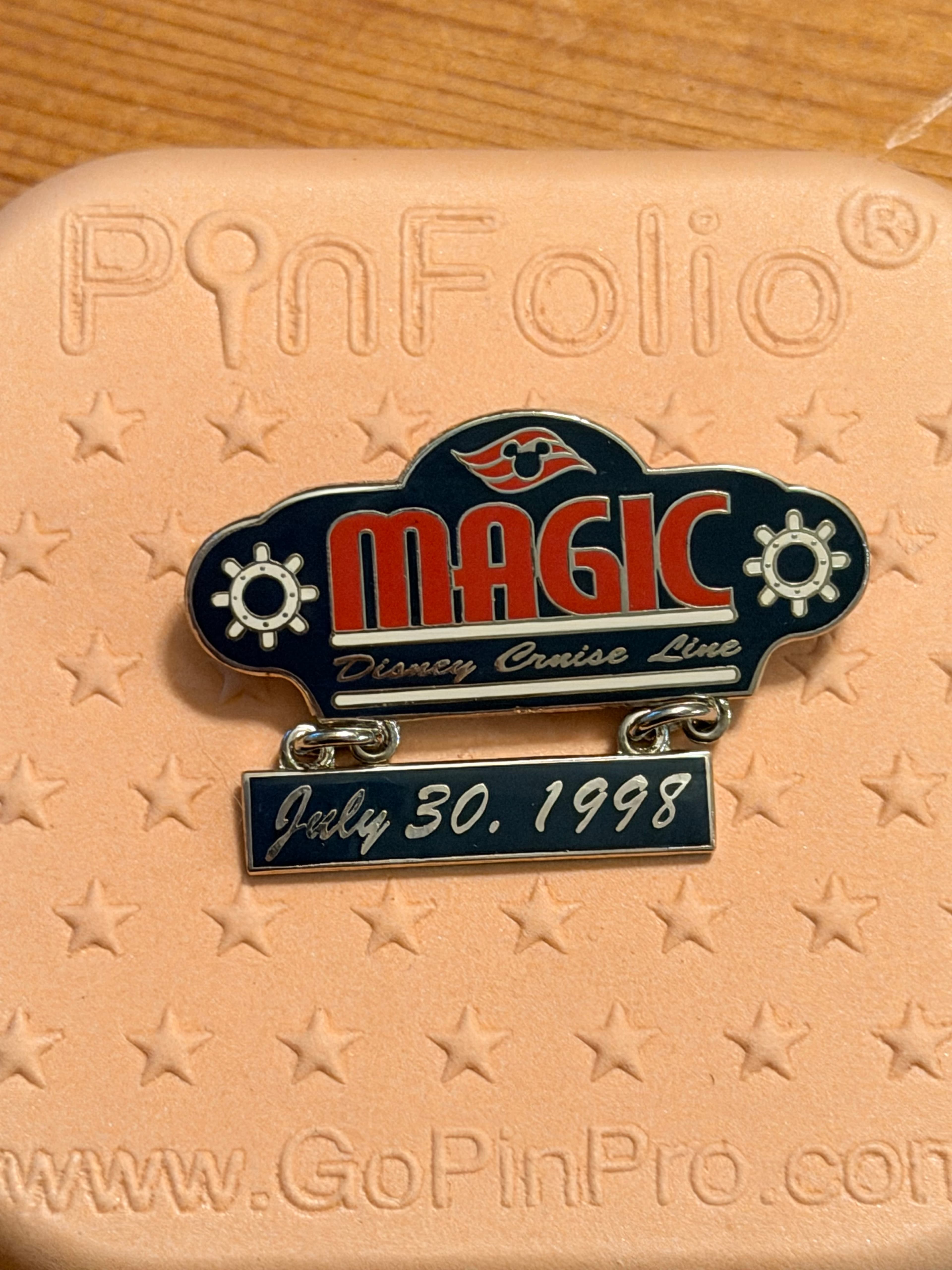 Disney Cruise Line Magic Dangle Pin