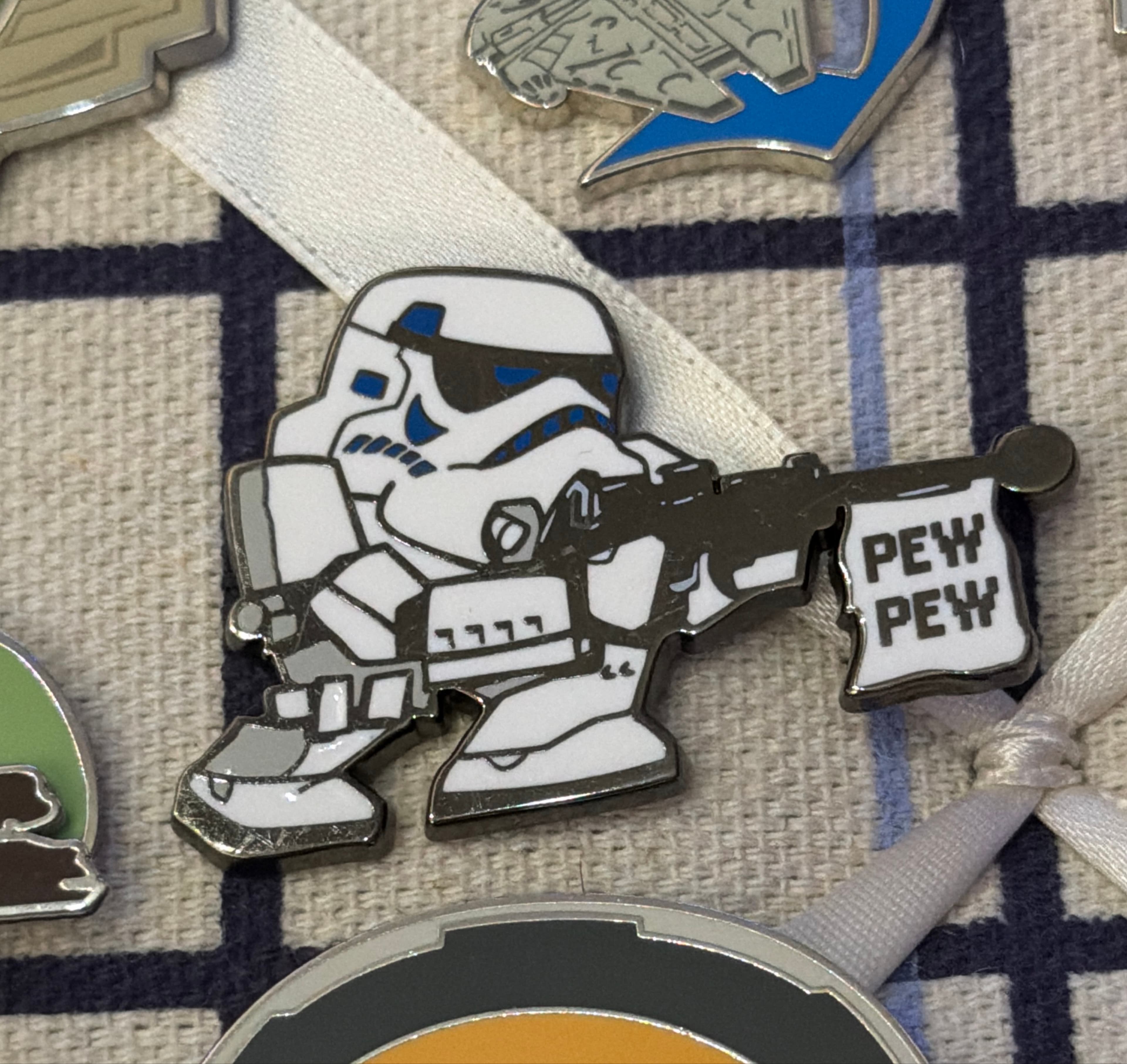 Stormtrooper Pew Pew Toy Blaster - Star Wars