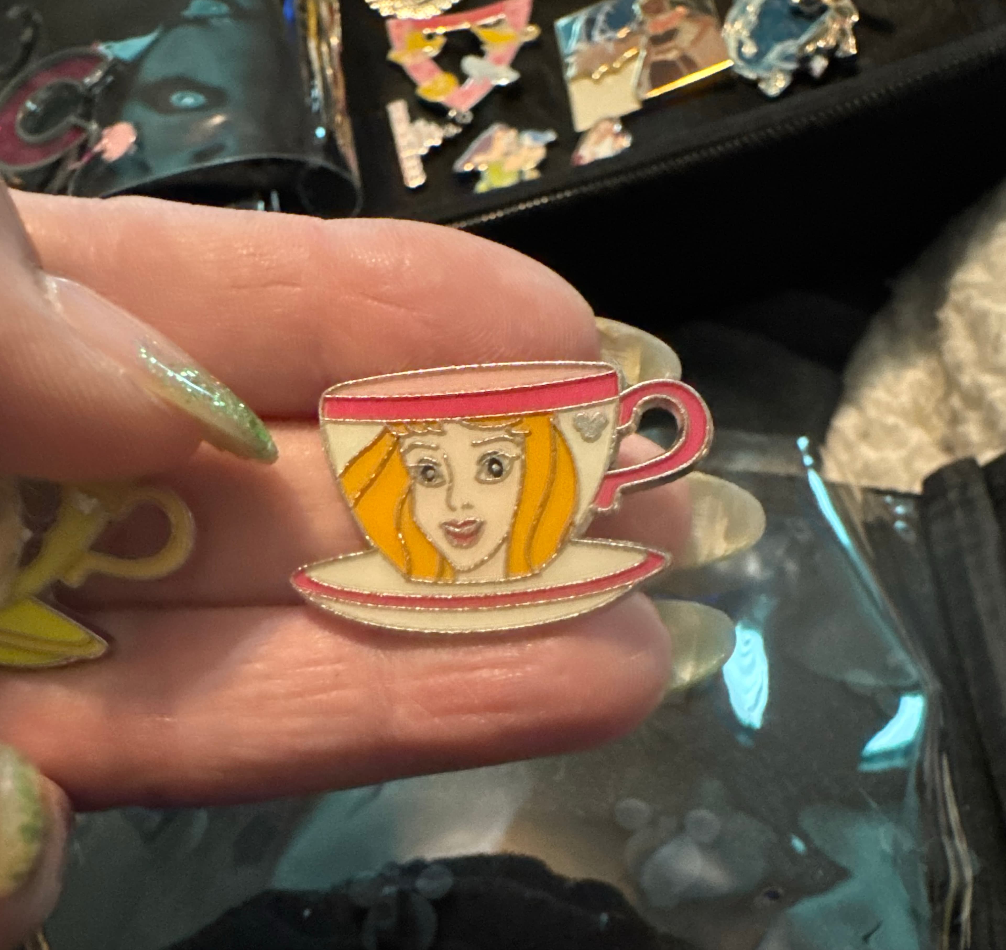 Aurora - Princess Tea Cups - Hidden Mickey 2009 front