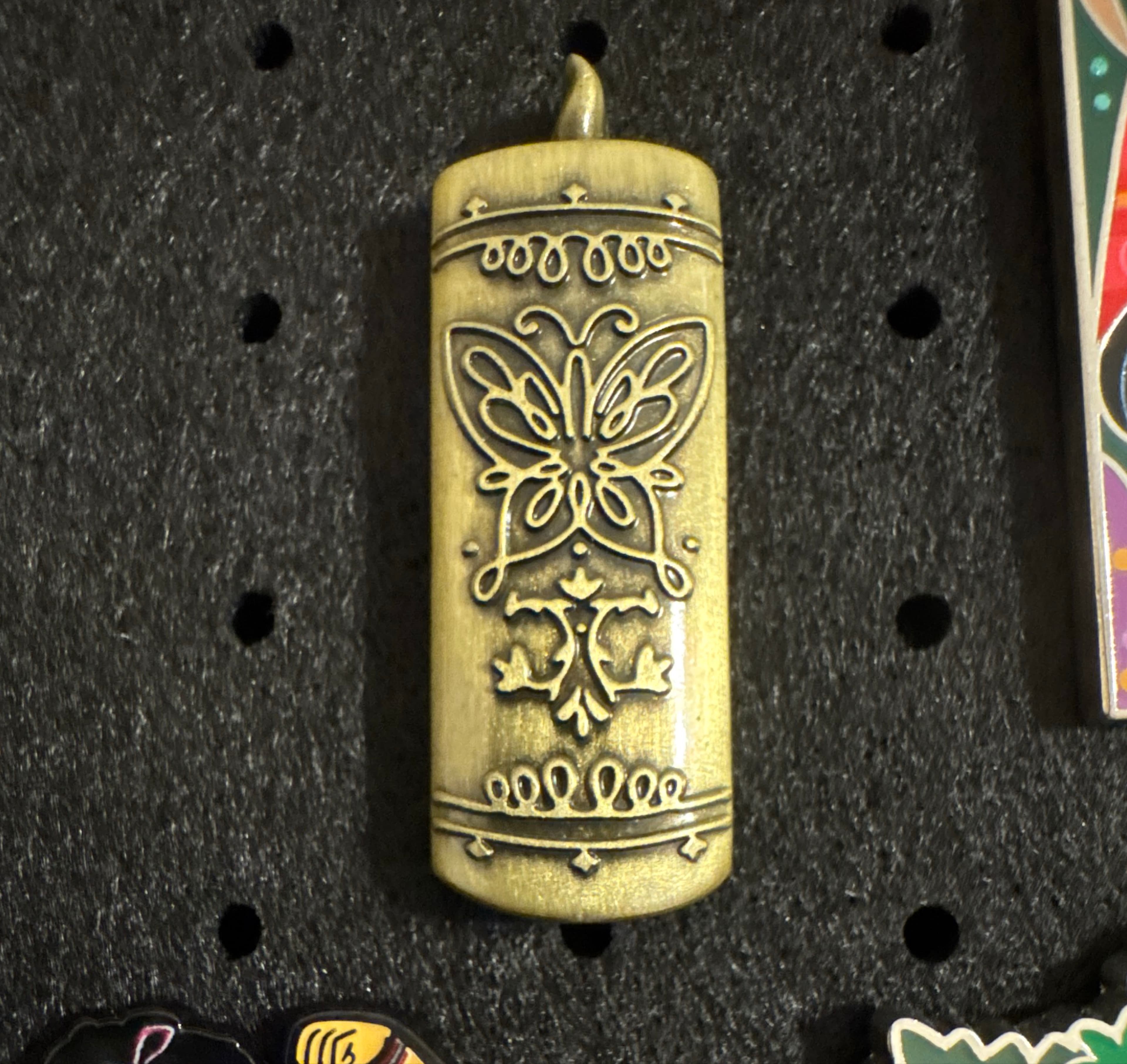 Encanto Madrigal Family Candle D23 Exclusive Pin