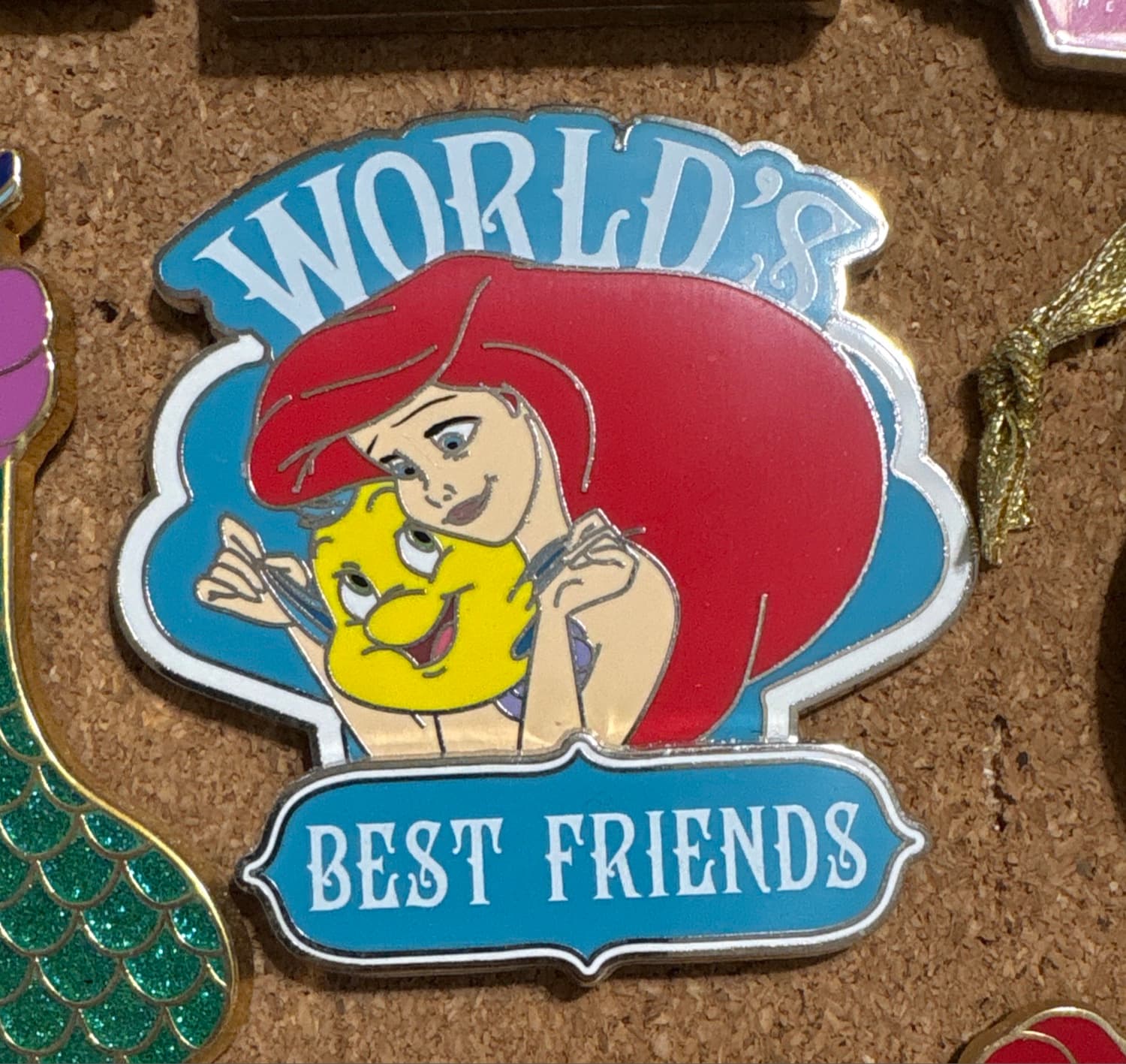 Disneyland Paris World's Best Friends Little Mermaid Ariel Pin front