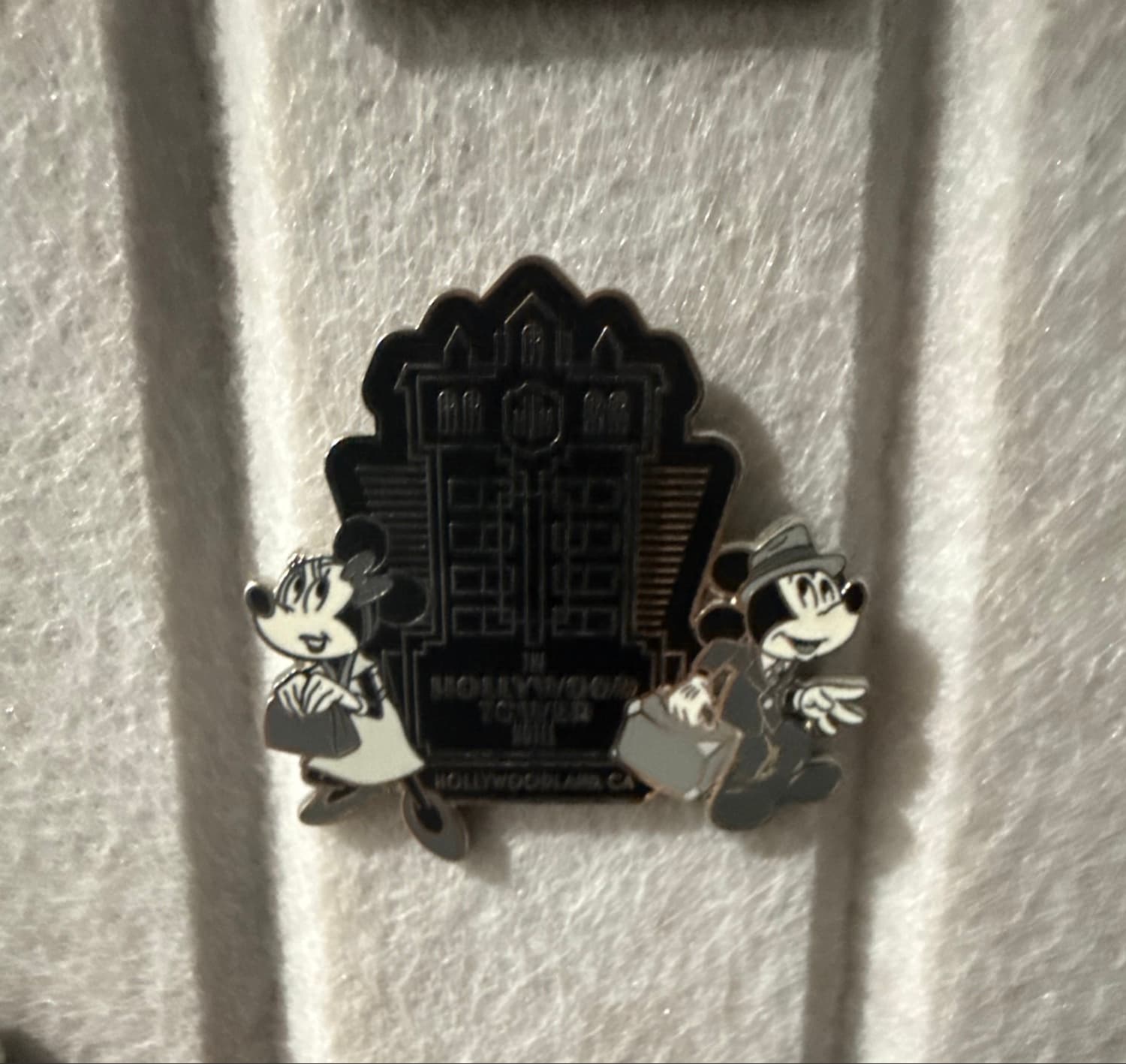 The Hollywood Tower Hotel Mickey and Minnie Mouse Pin front
