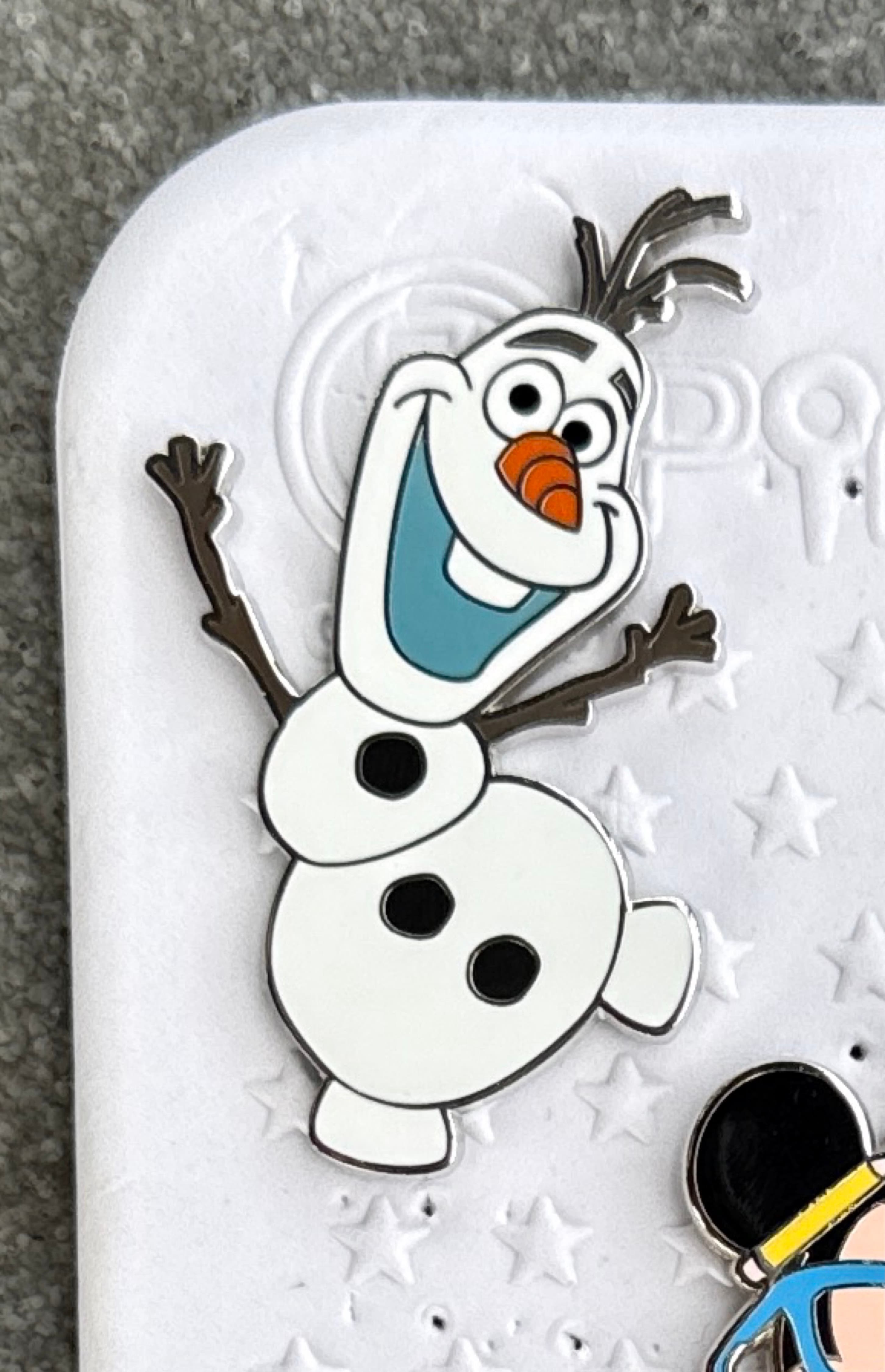 Olaf - Mickey Holidays - WDW Hidden Disney 2024: Wave A