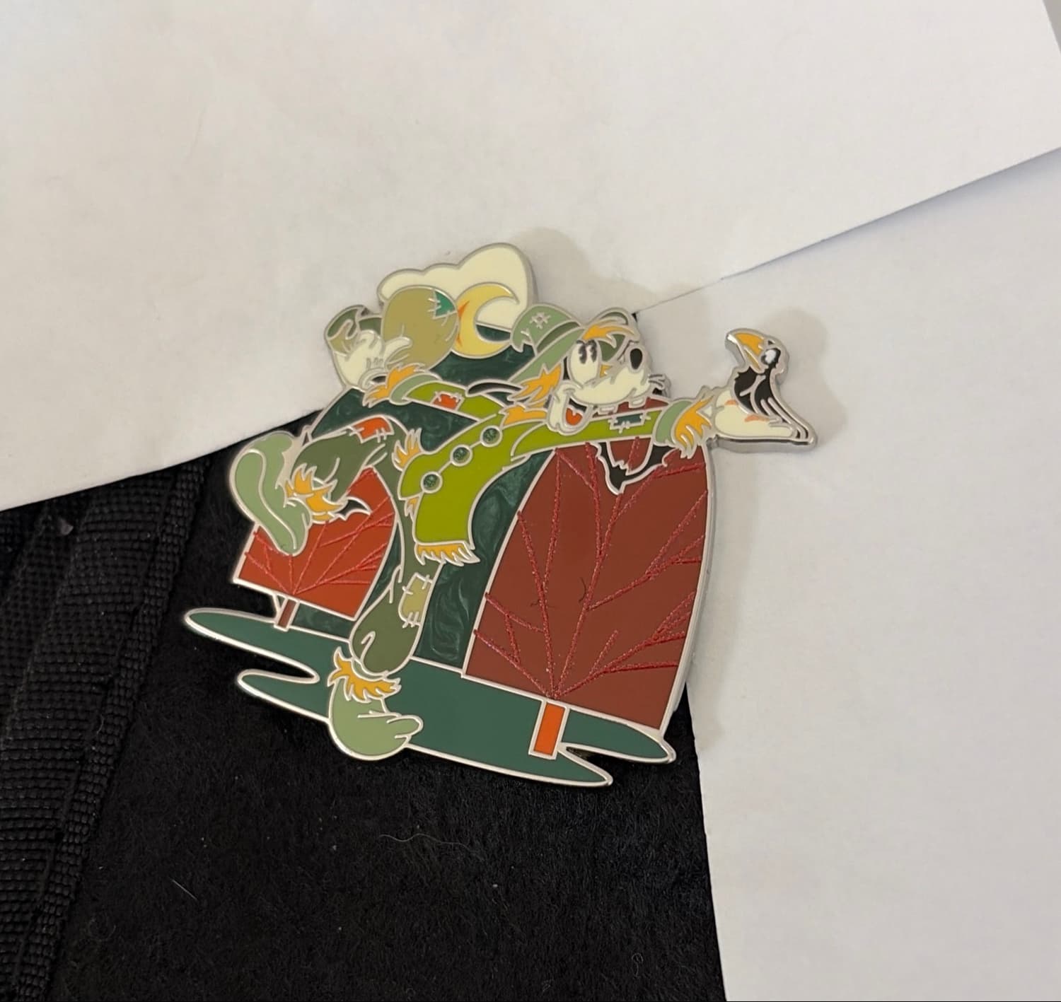 Scarecrow Goofy with Bird