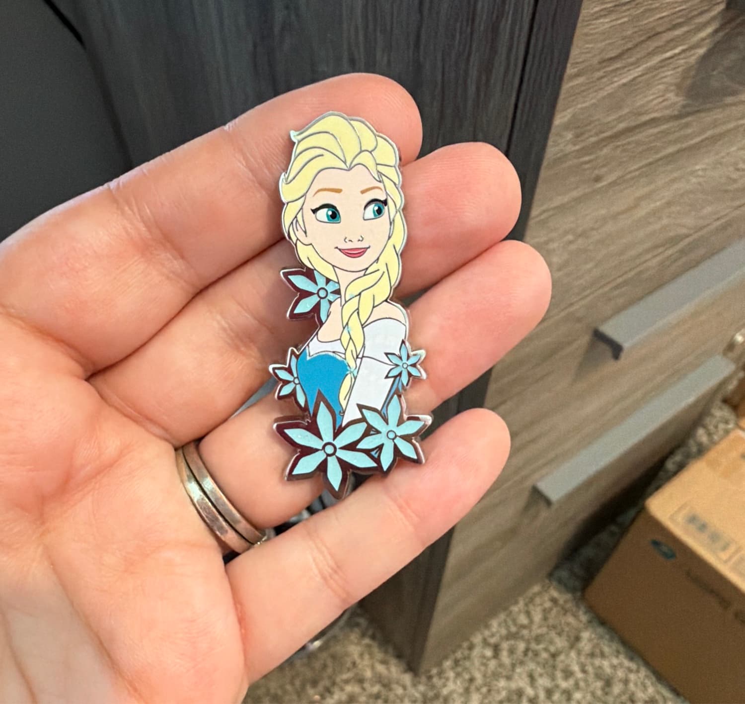 Elsa Floral Pin front