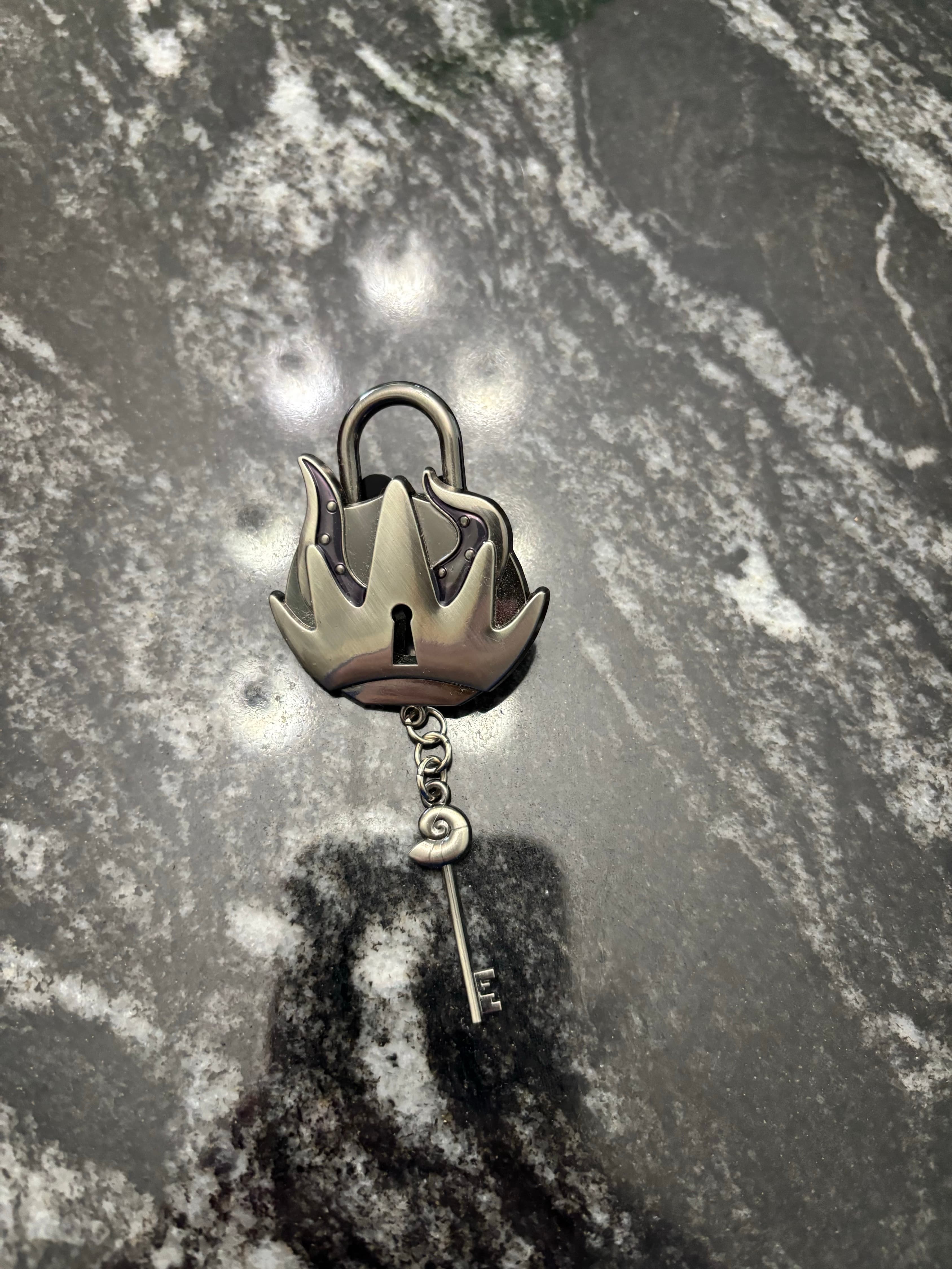 Ursula - Unlock the Evil - Disney Parks front