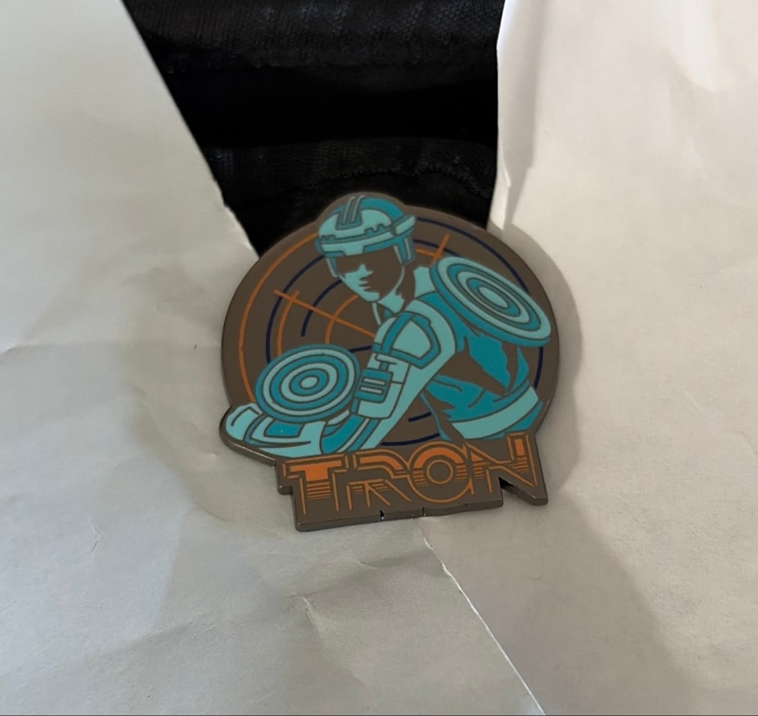 Kevin Flynn with Identity Discs - TRON