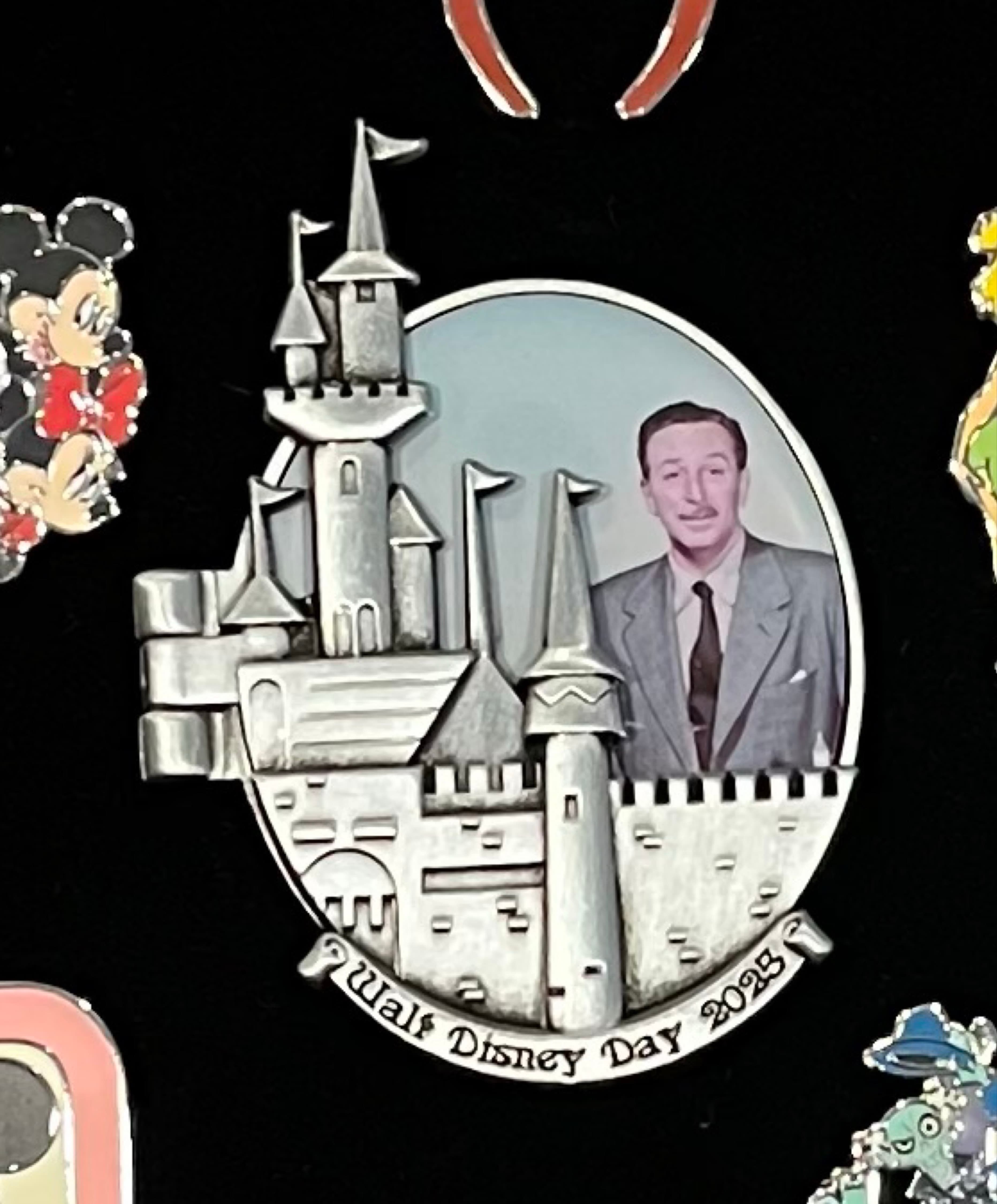 Walt Disney Day 2025 - Sleeping Beauty Castle Hinge front