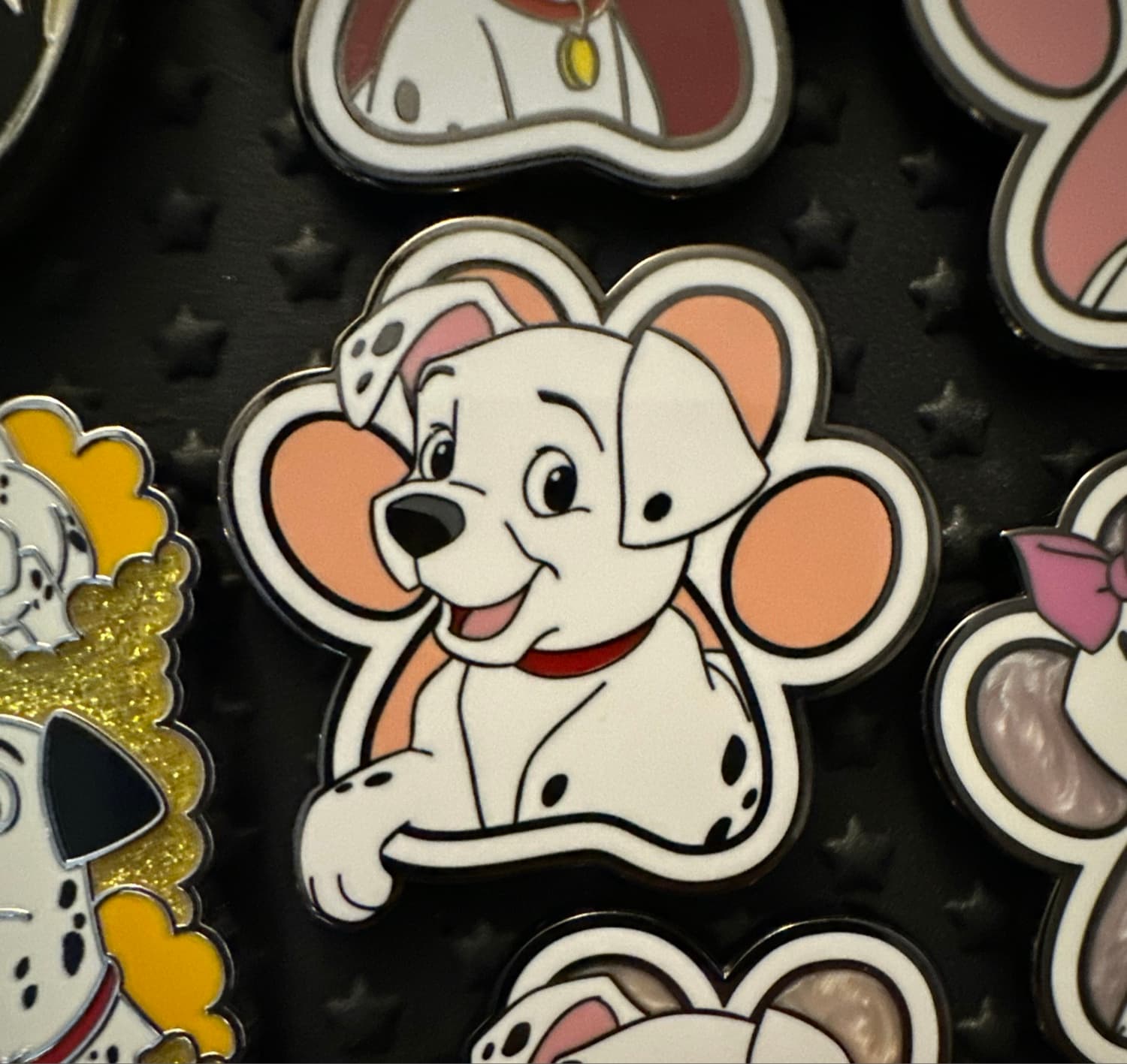 101 Dalmatians FigPin Rolly Common
