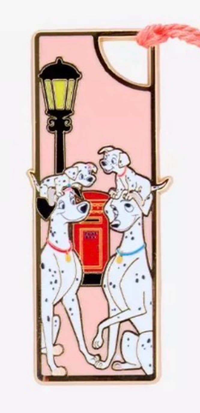 101 Dalmatians Pongo & Perdita with Puppies Pin