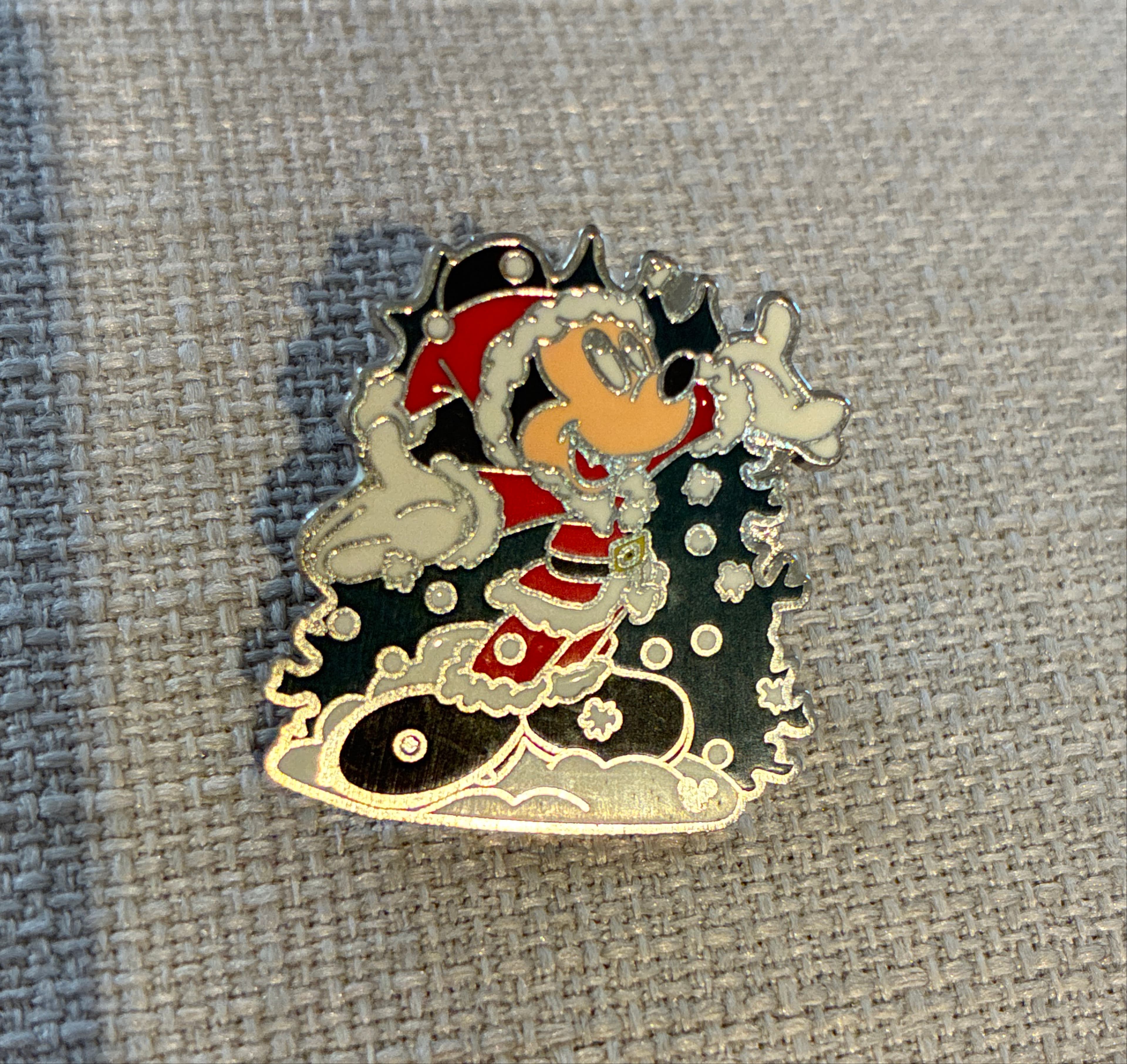 Happy Holidays 2010 Ice Skate Character Pins