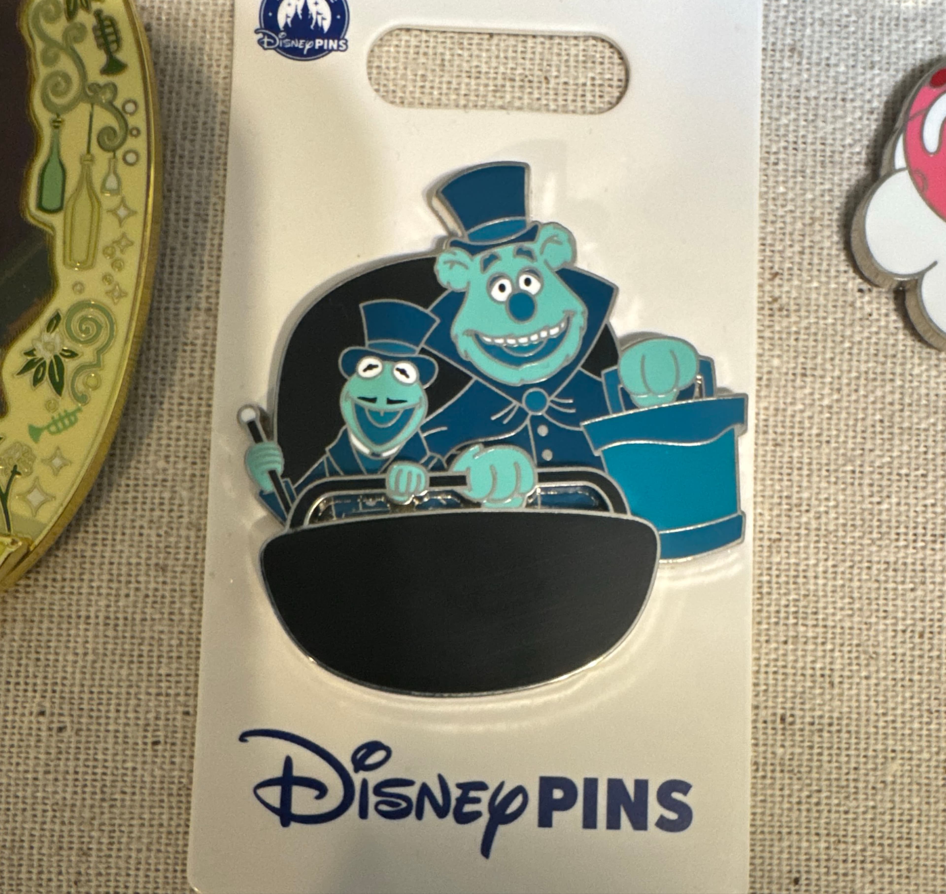 Muppets Haunted Mansion - Kermit and Fozzie in Doom Buggy