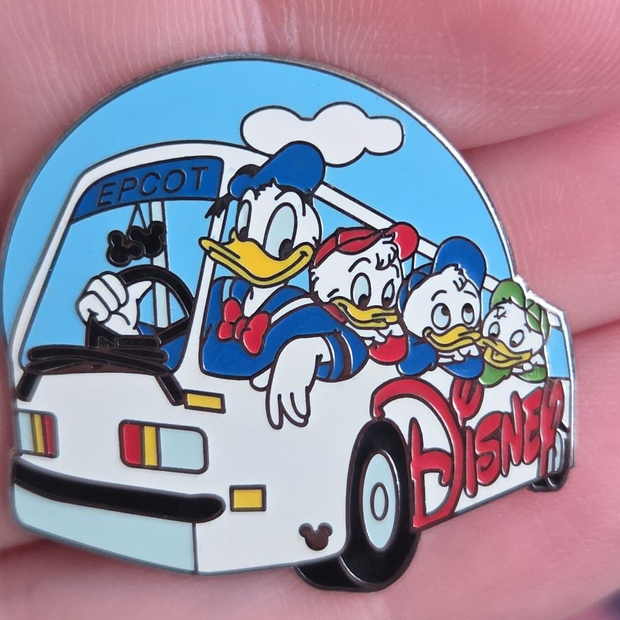 Walt Disney World Cast Lanyard Series 3 Donald Duck & Nephews Bus Pin