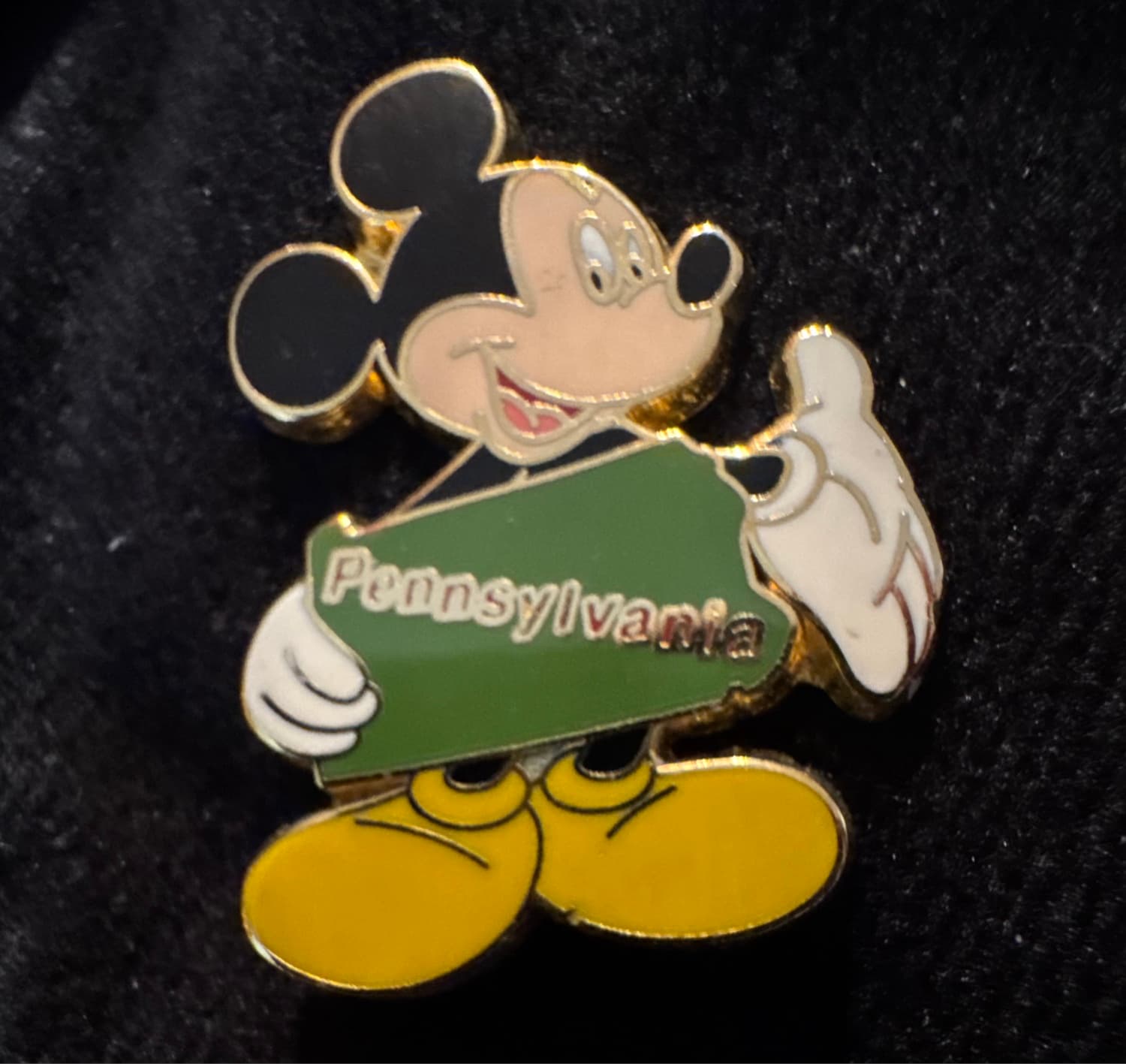 Mickey Mouse Pennsylvania State Pin