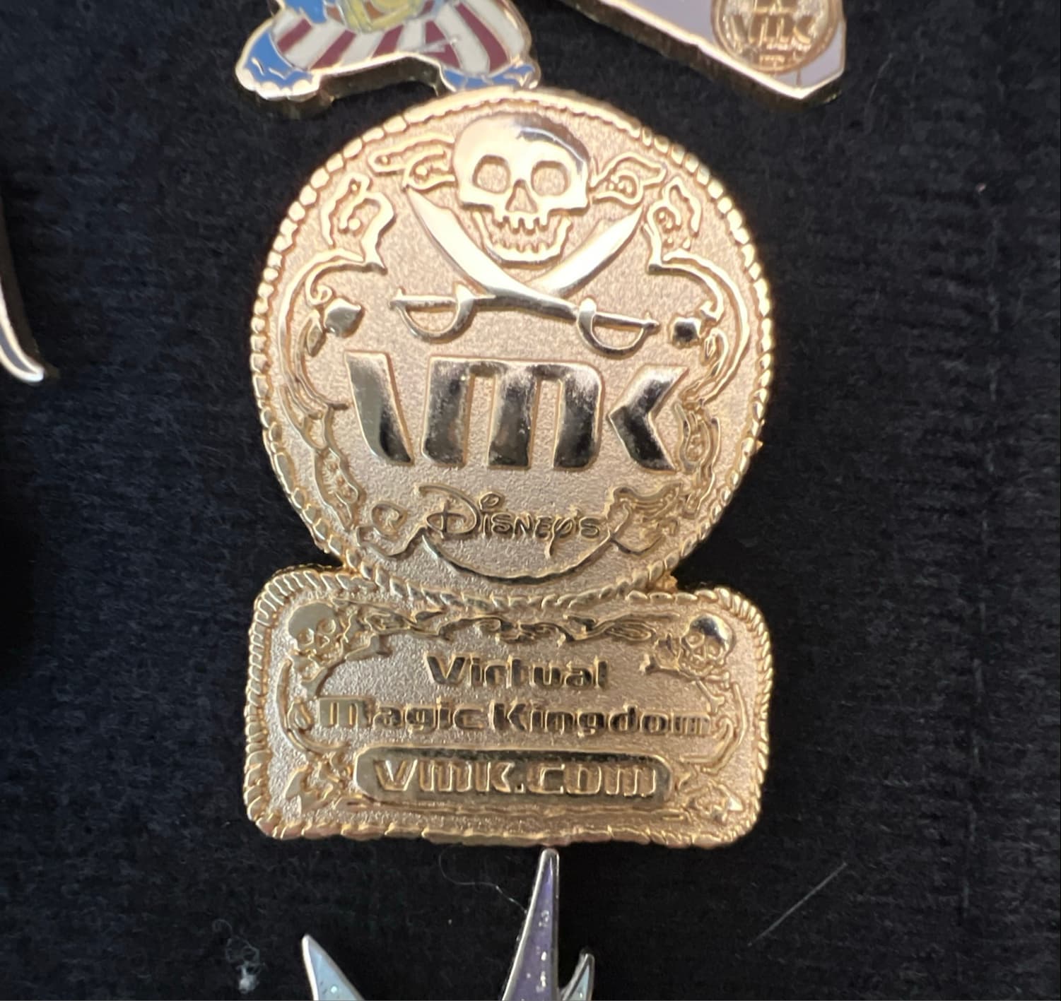 Virtual Magic Kingdom Pirate Gold Medallion Pin