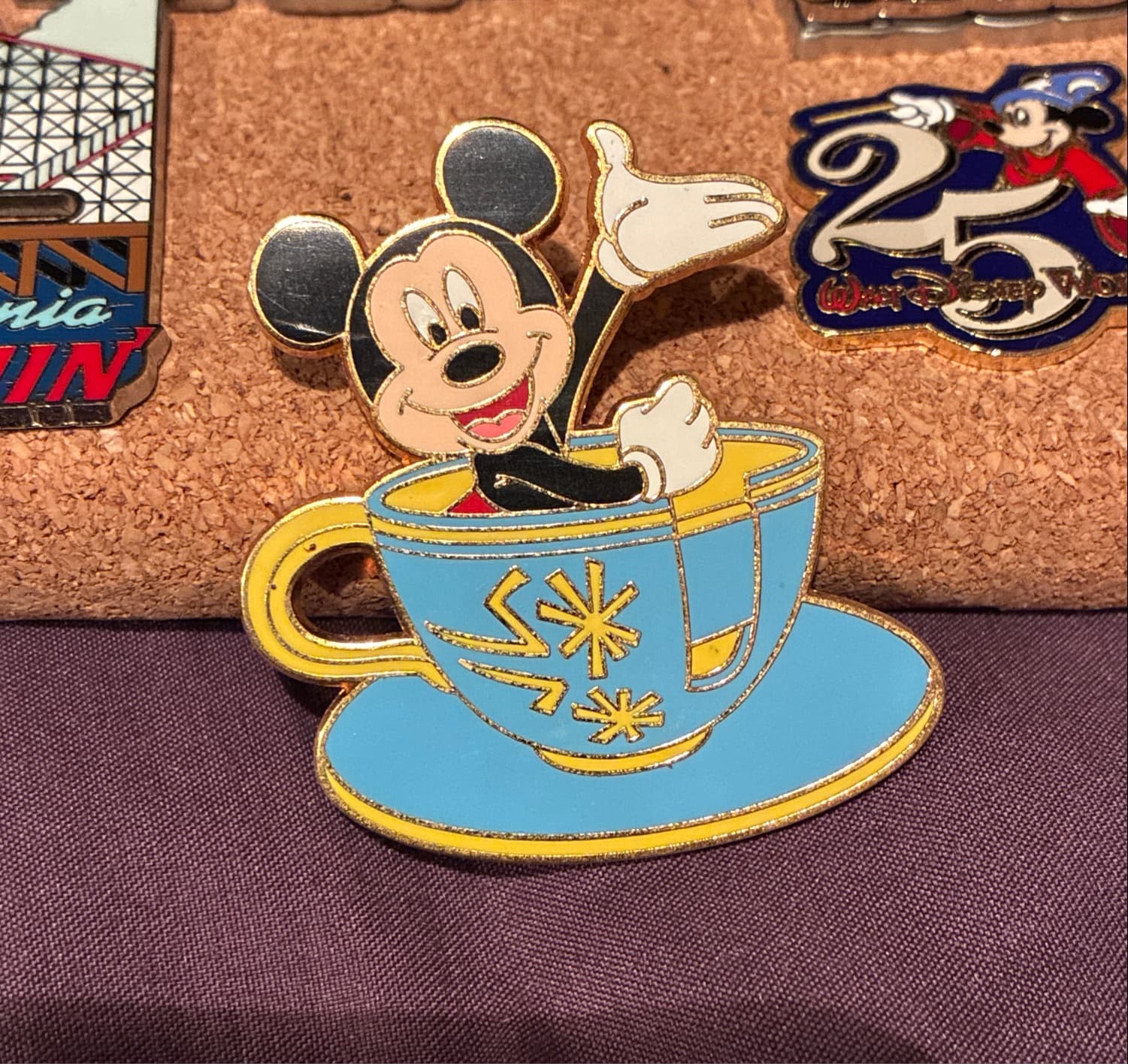Disneyland Resort Booster set