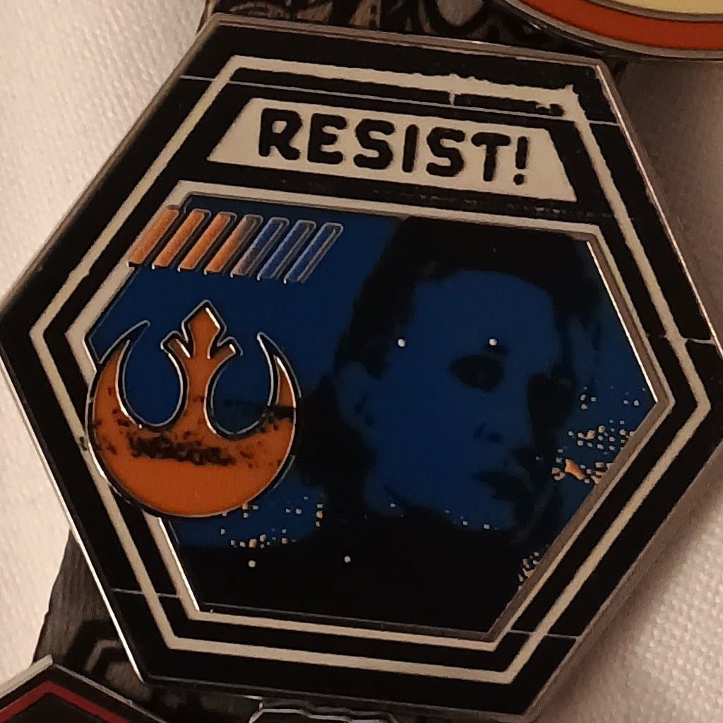 General Leia Organa - Resist - Star Wars: Galaxy's Edge Mystery Collection