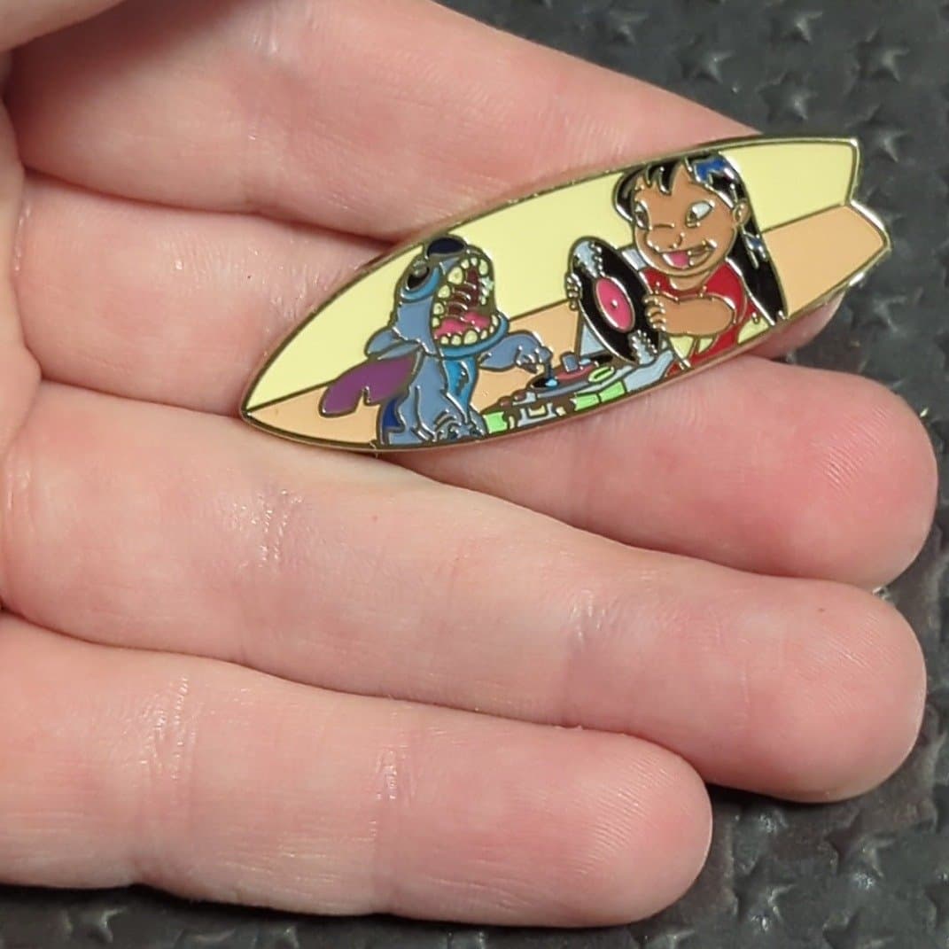 BoxLunch - Lilo and Stitch Surfboard Portraits Blind Box