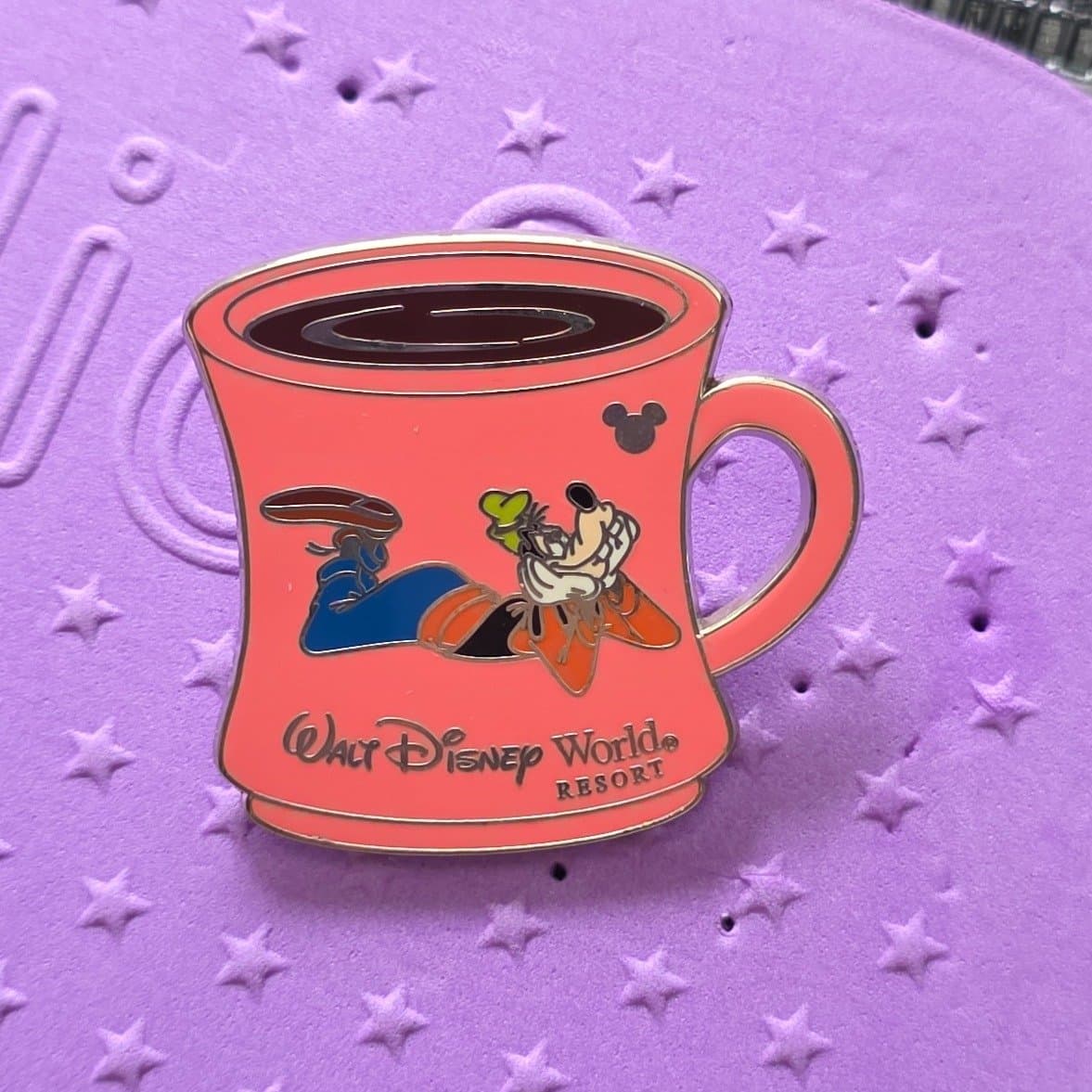 Hidden Mickey Collection 2006 - Goofy on Coffee Mug