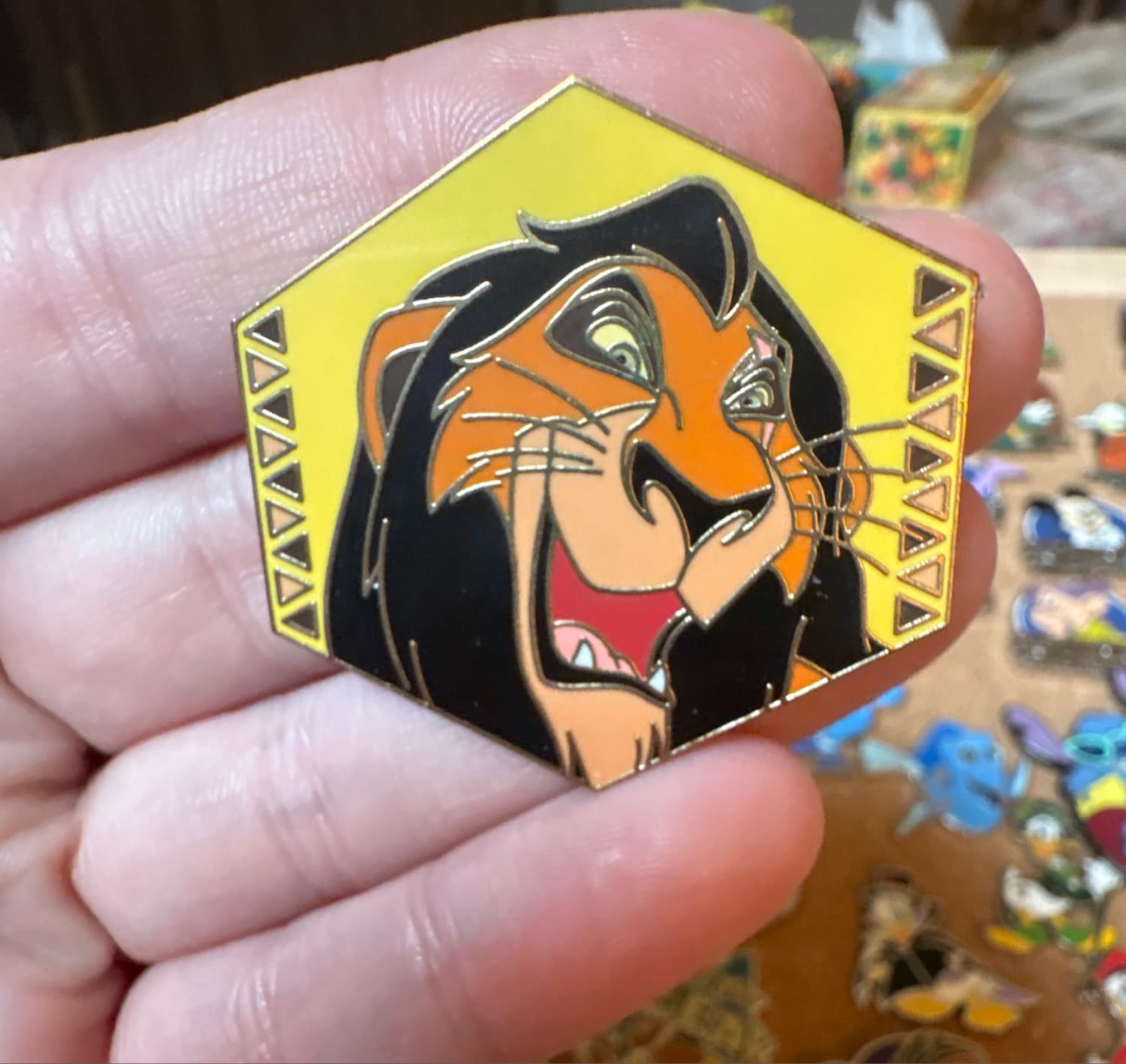Disney The Lion King Scar Gold Lapel Pin